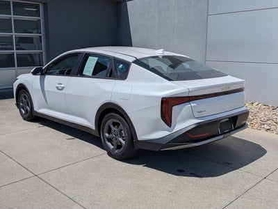 2025 Kia K4 LXS