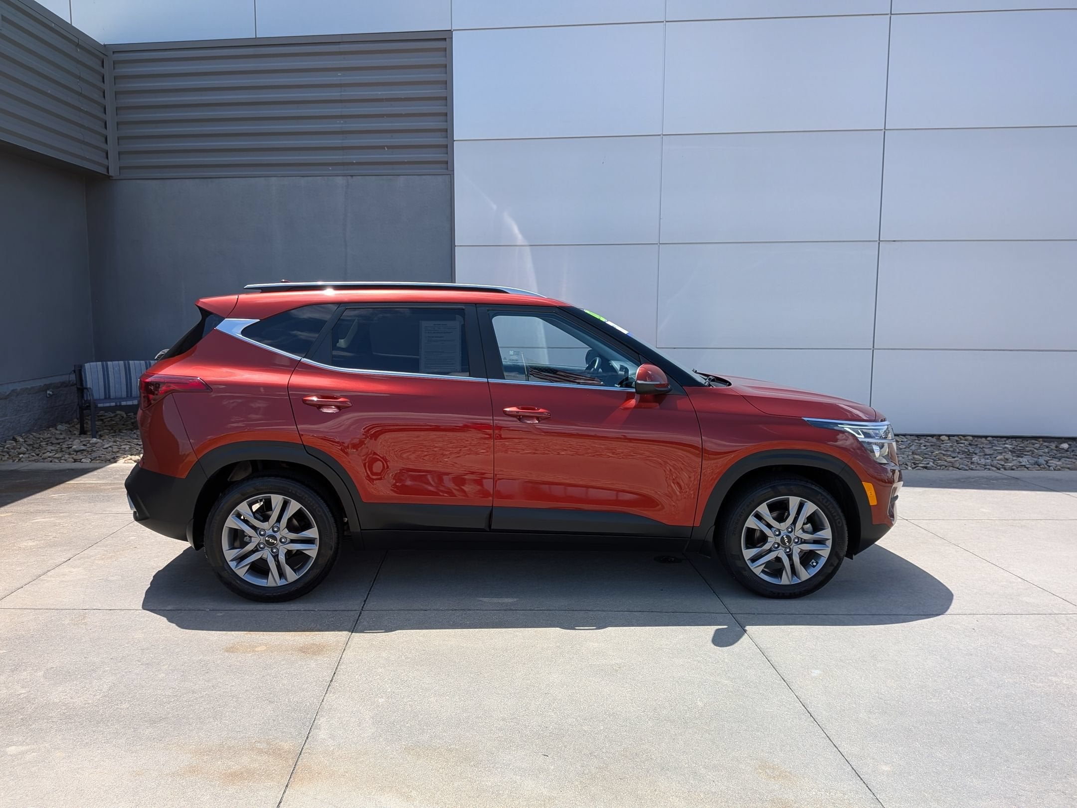 2023 Kia Seltos S