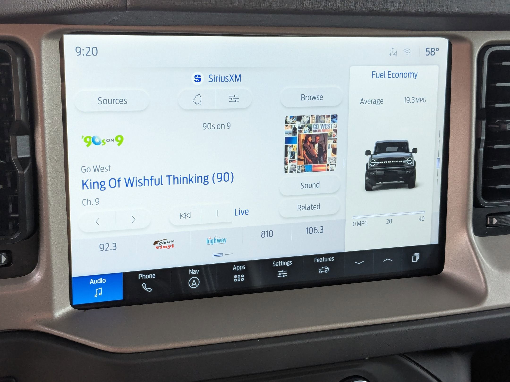 2025 Ford Bronco Outer Banks