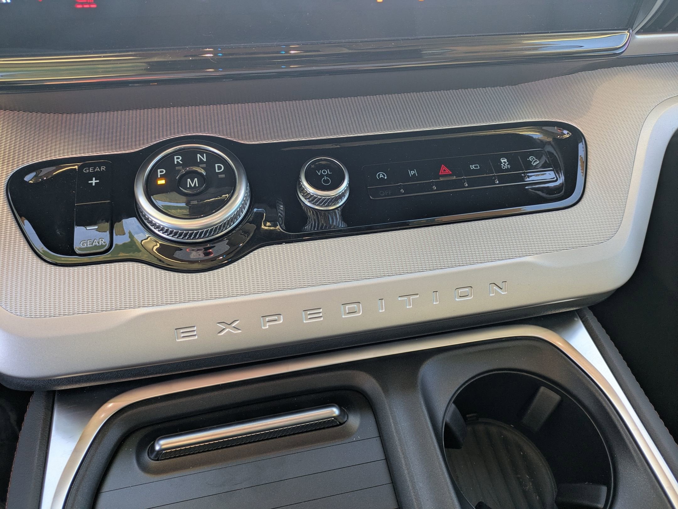 2025 Ford Expedition Max Active - Crossroads Courtesy Demo