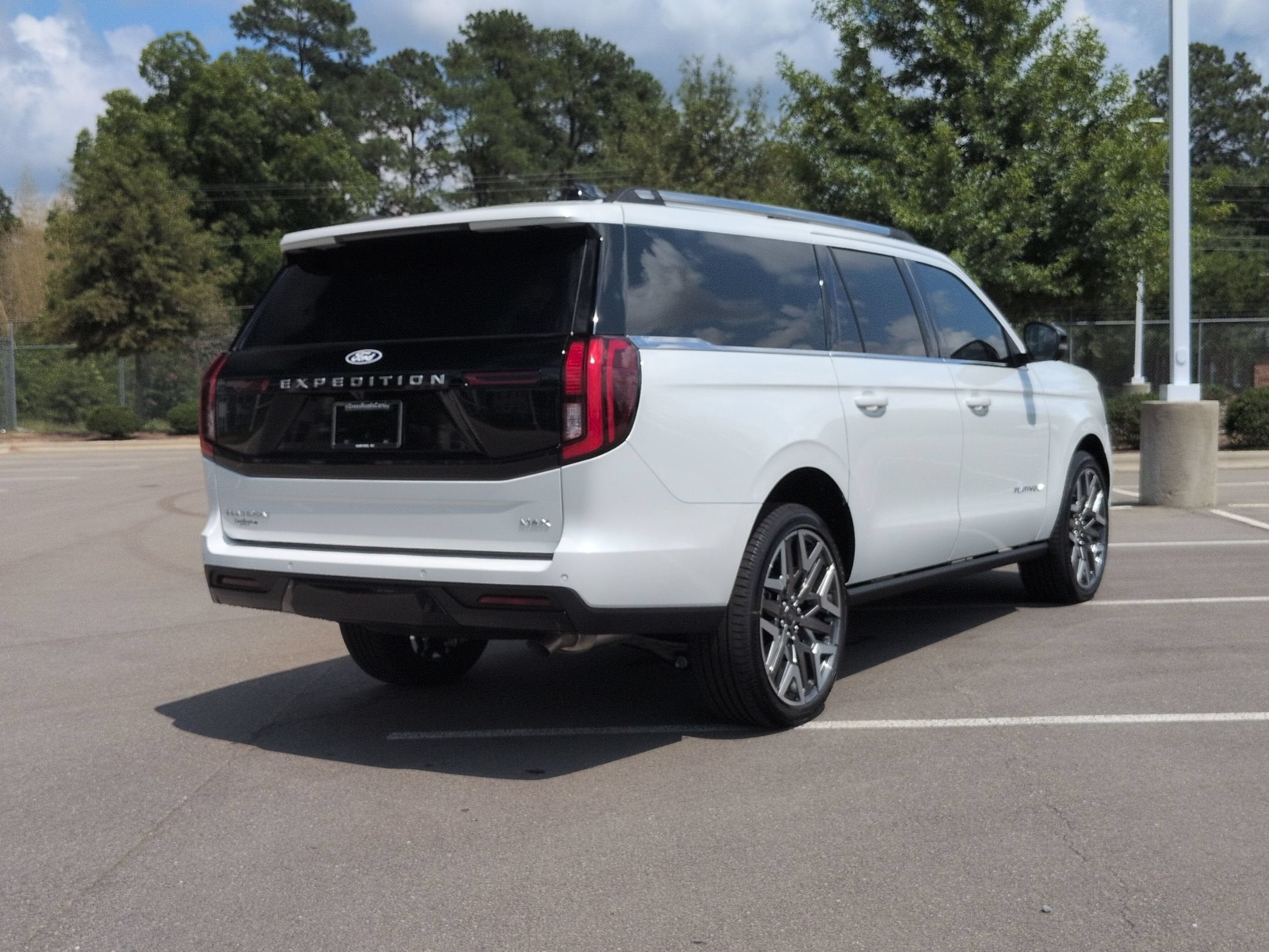 2027 Ford Expedition Max Platinum