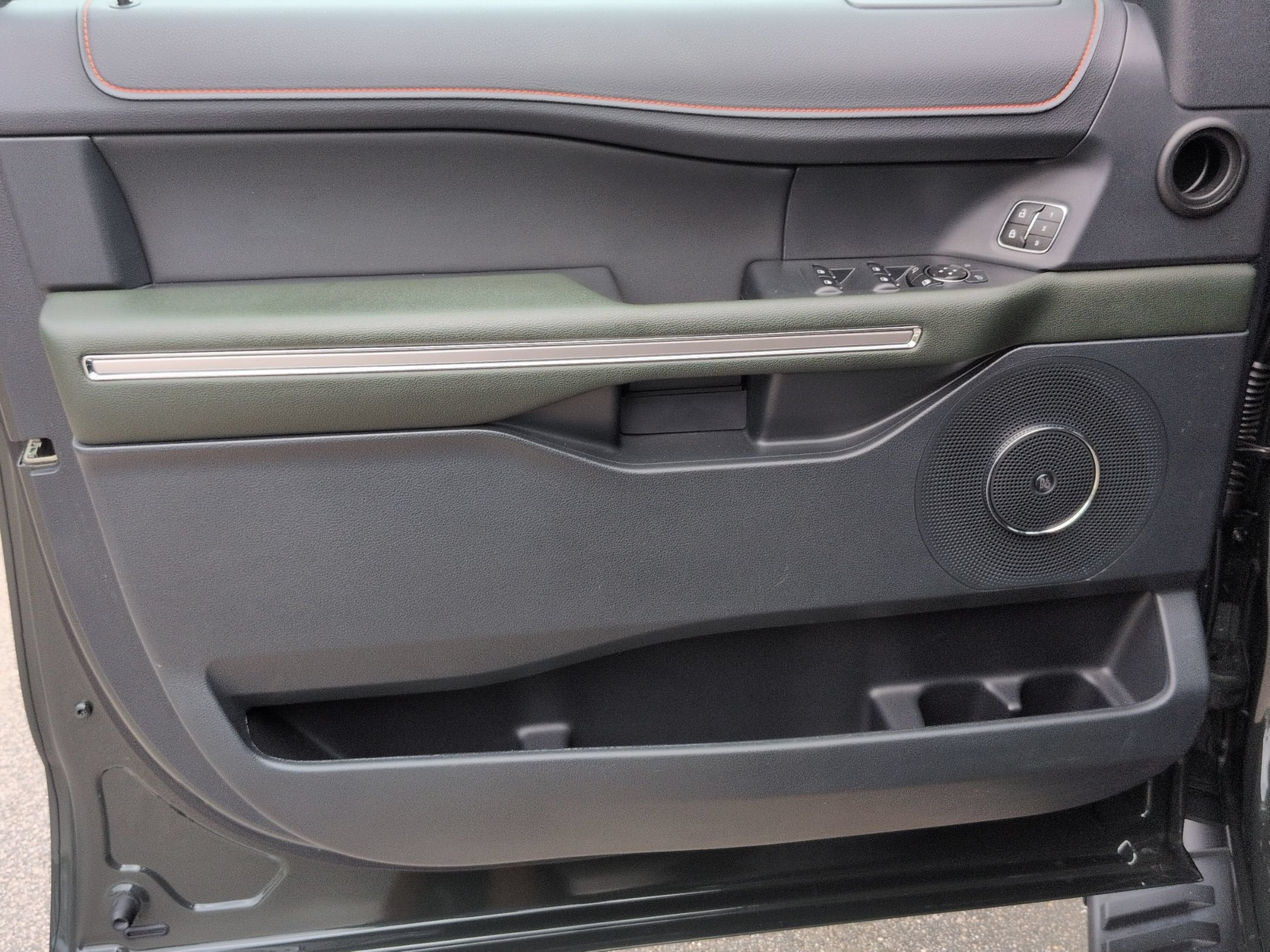 2022 Ford Expedition Timberline