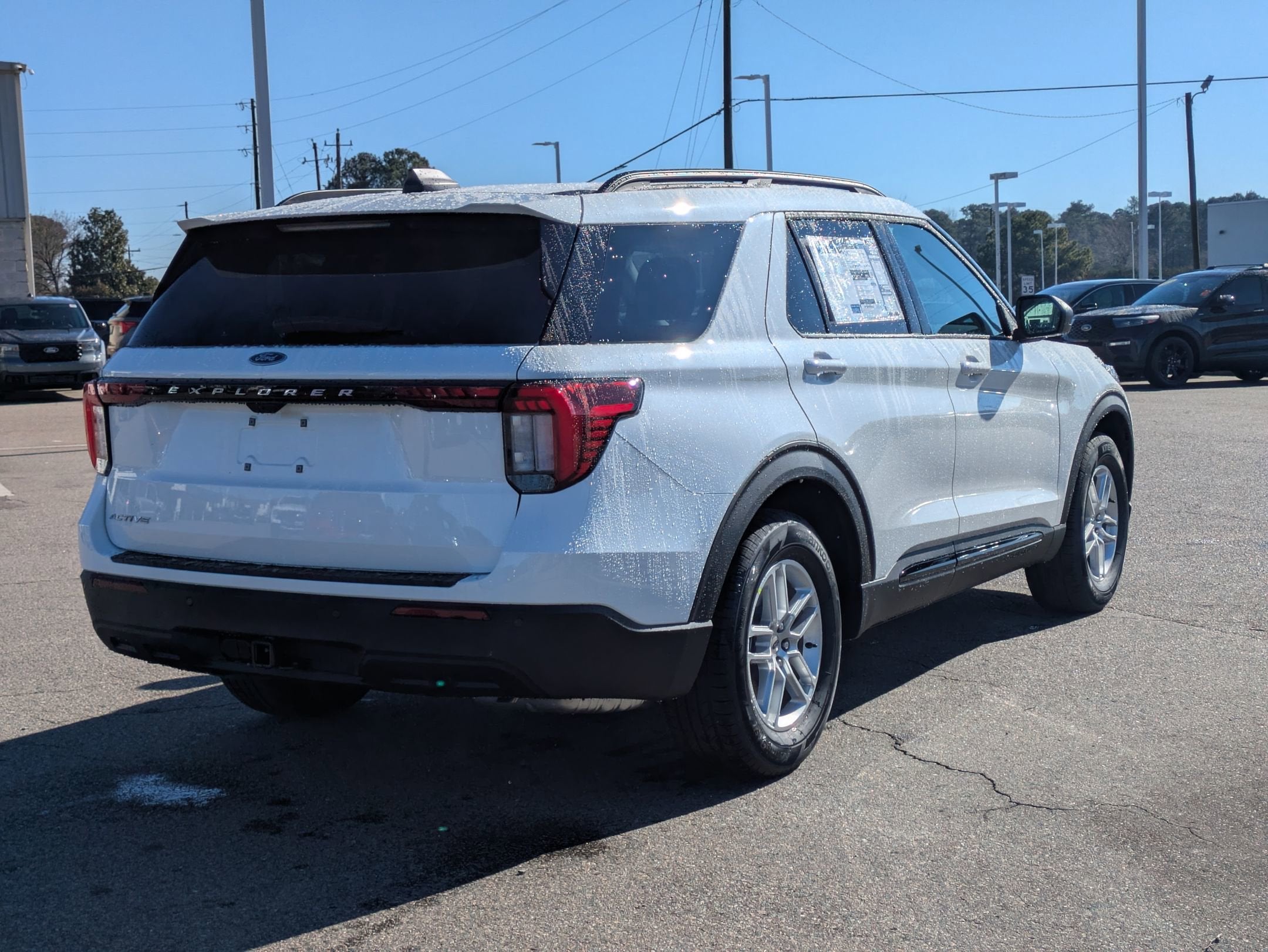 2026 Ford Explorer Active w/200A Pkg