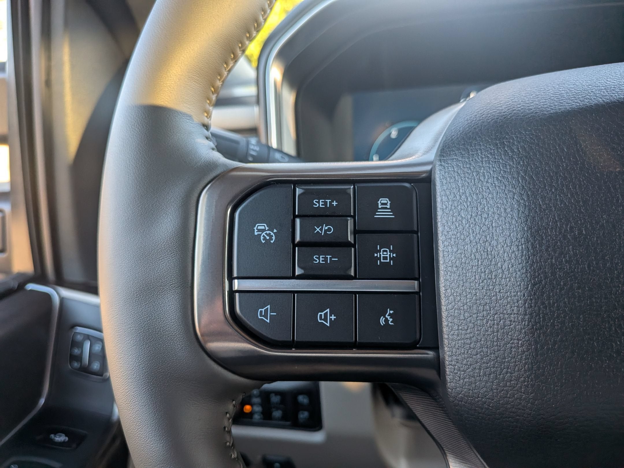 2027 Ford Super Duty F-250 SRW Platinum