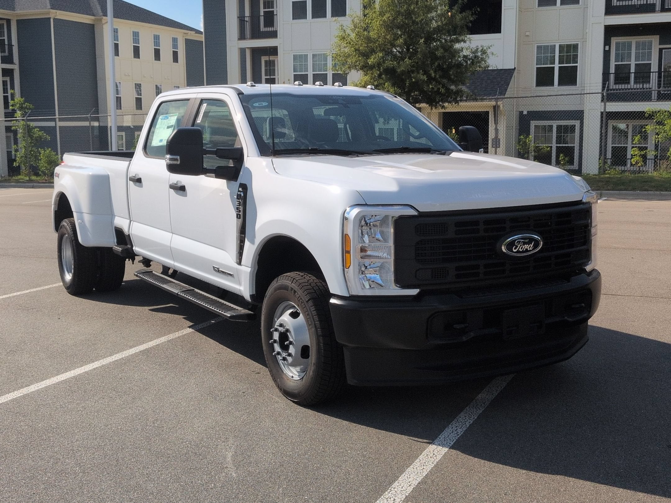 2026 Ford Super Duty F-350 DRW XL