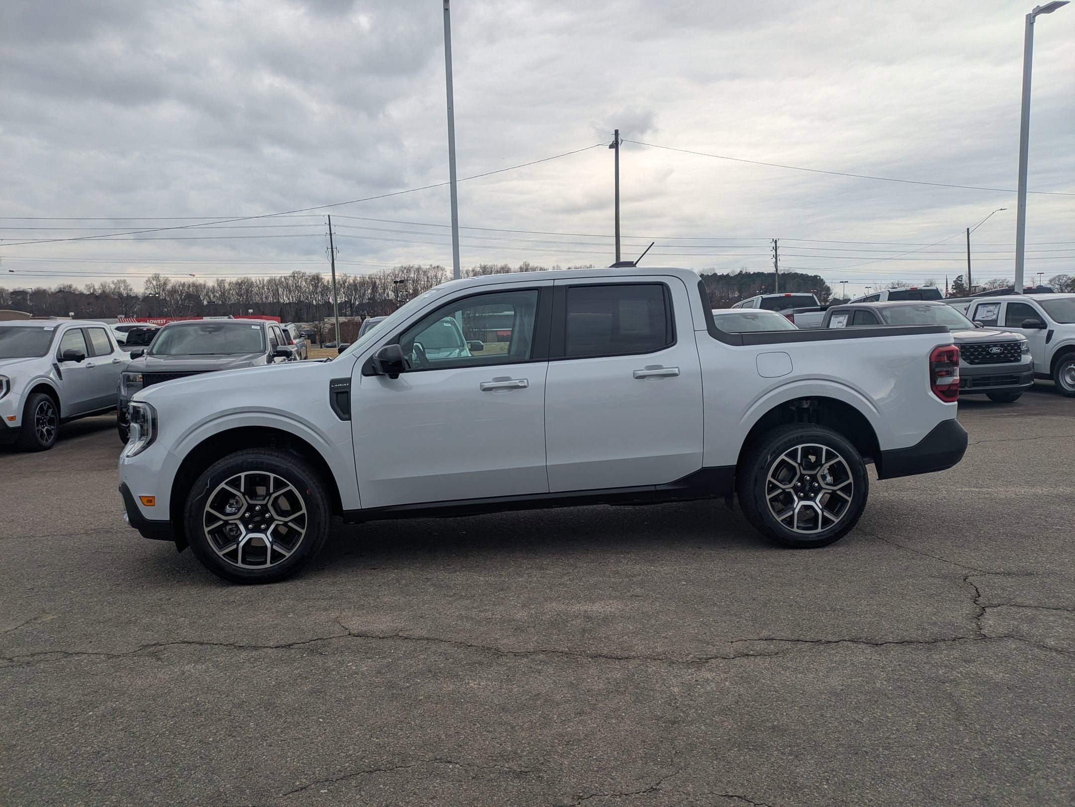 2026 Ford Maverick LARIAT