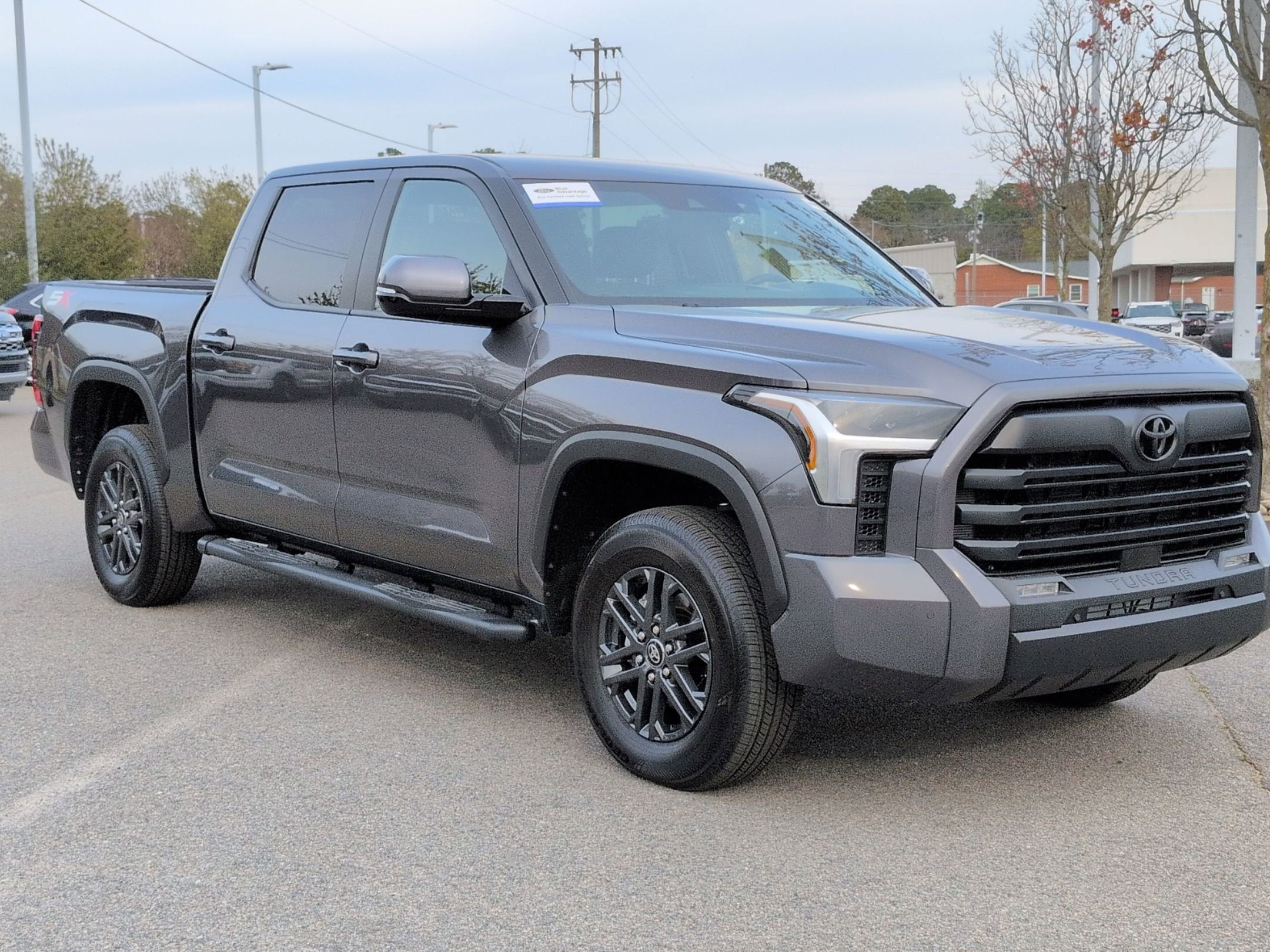 2025 Toyota Tundra 4WD SR5