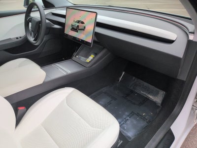 2024 Tesla Model 3 Base