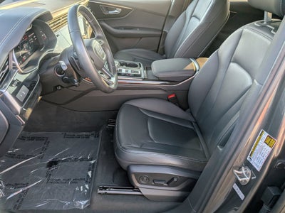 2025 Audi Q7 Premium Plus