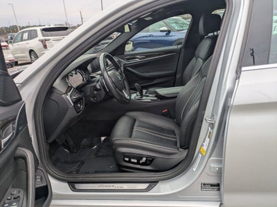 2019 BMW 5 Series 530i