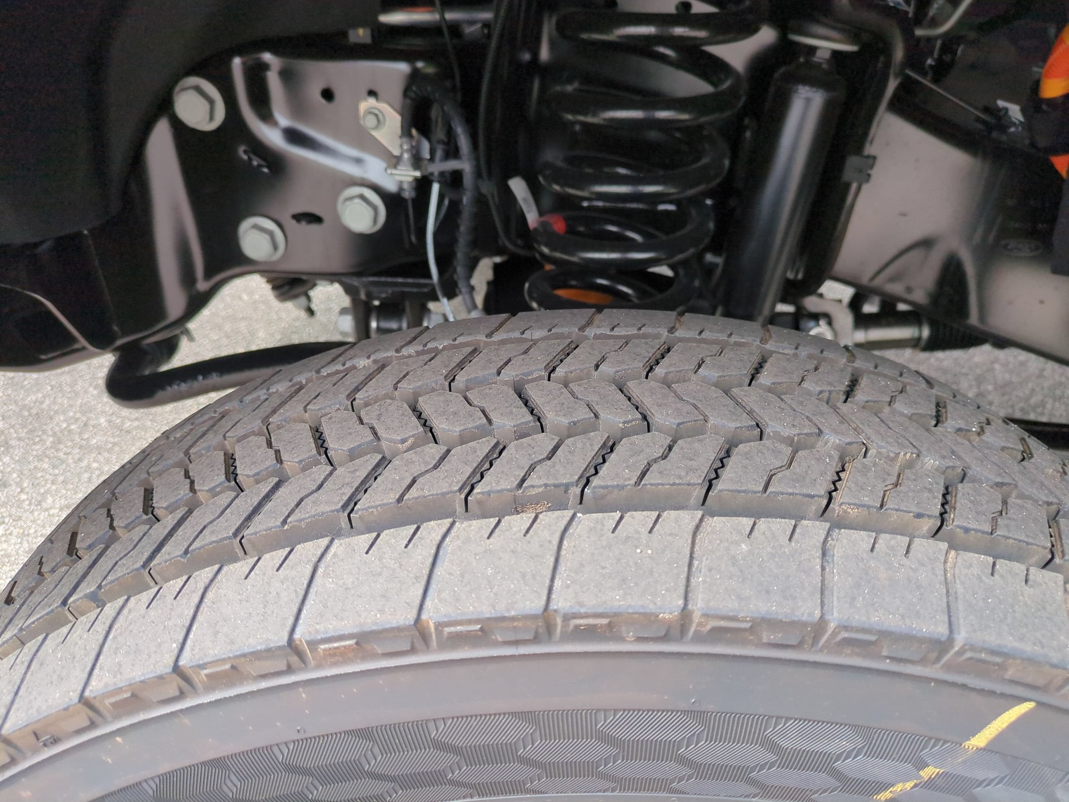 2027 Ford Super Duty F-450 DRW XL