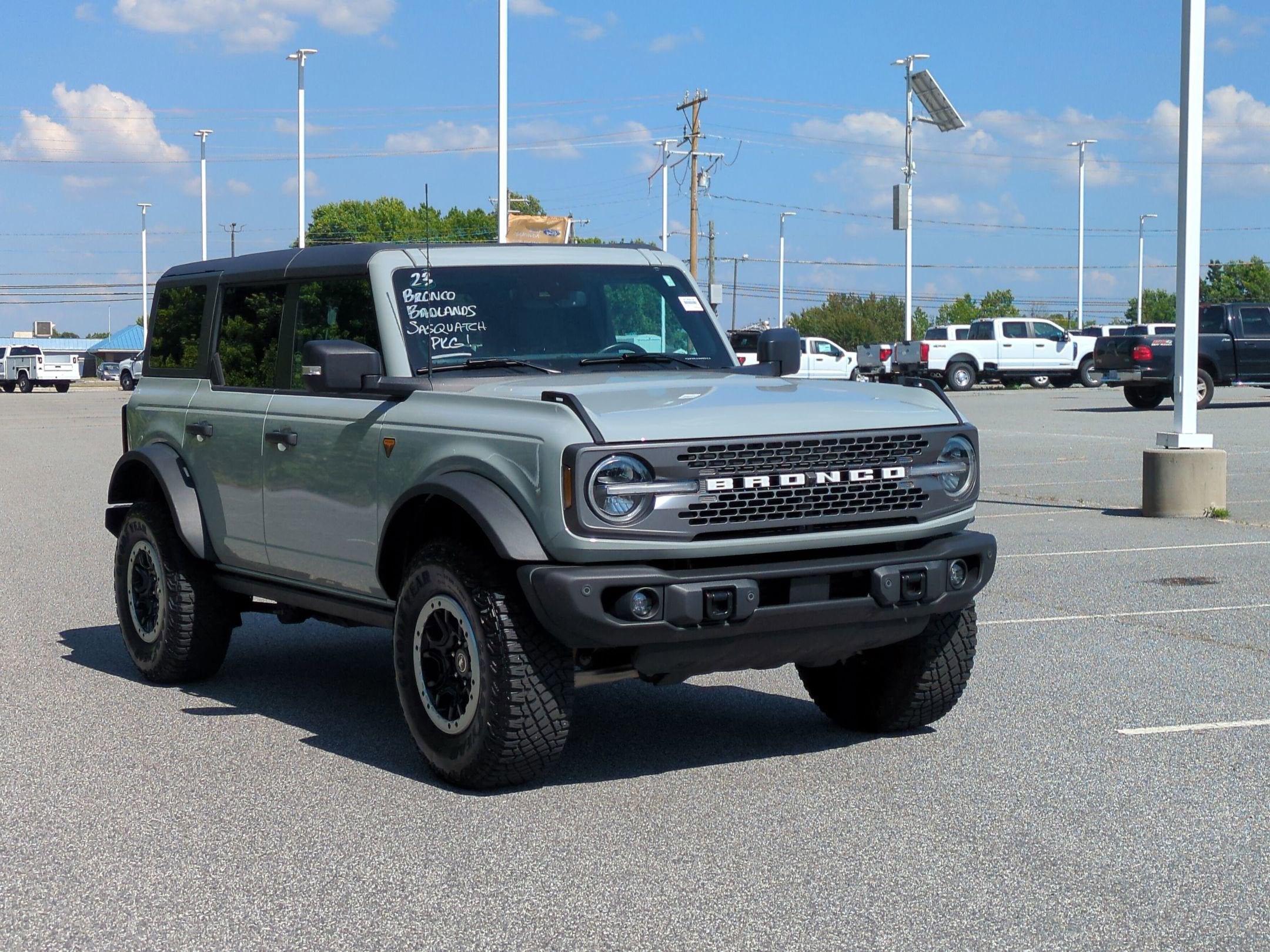 2023 Ford Bronco Badlands