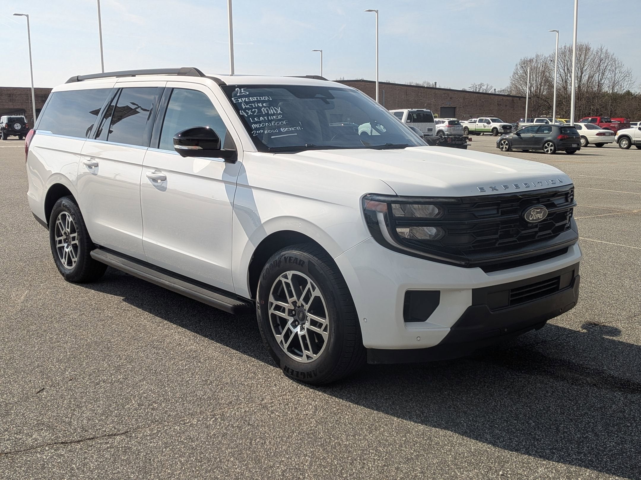 2025 Ford Expedition Max Active