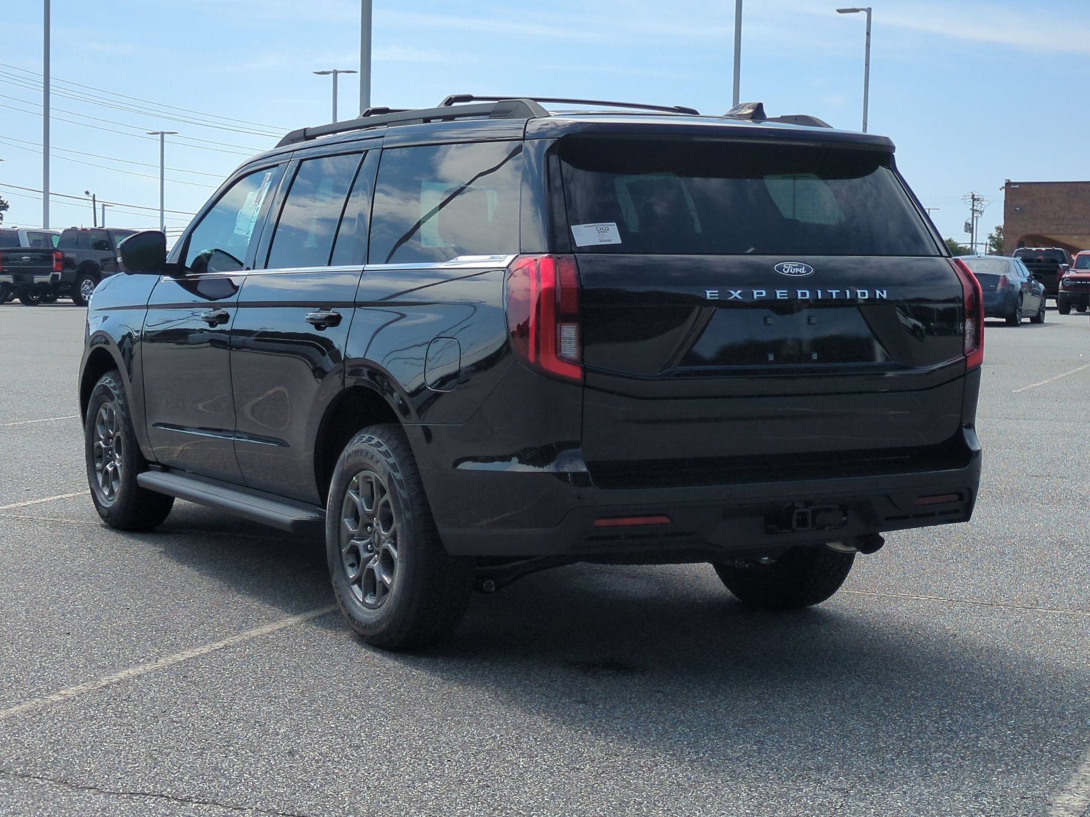 2027 Ford Expedition Active