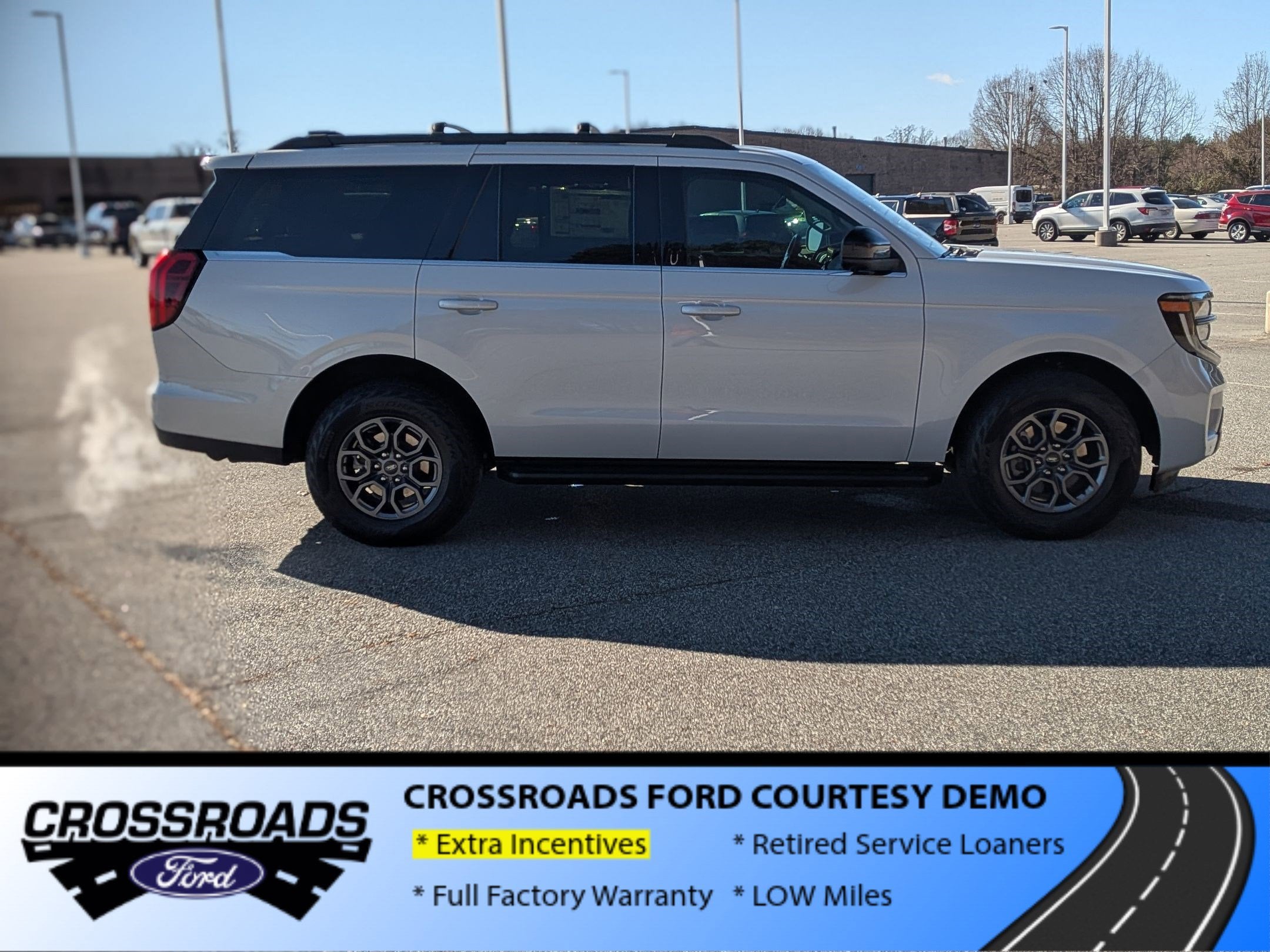 2025 Ford Expedition Active - Crossroads Courtesy Demo