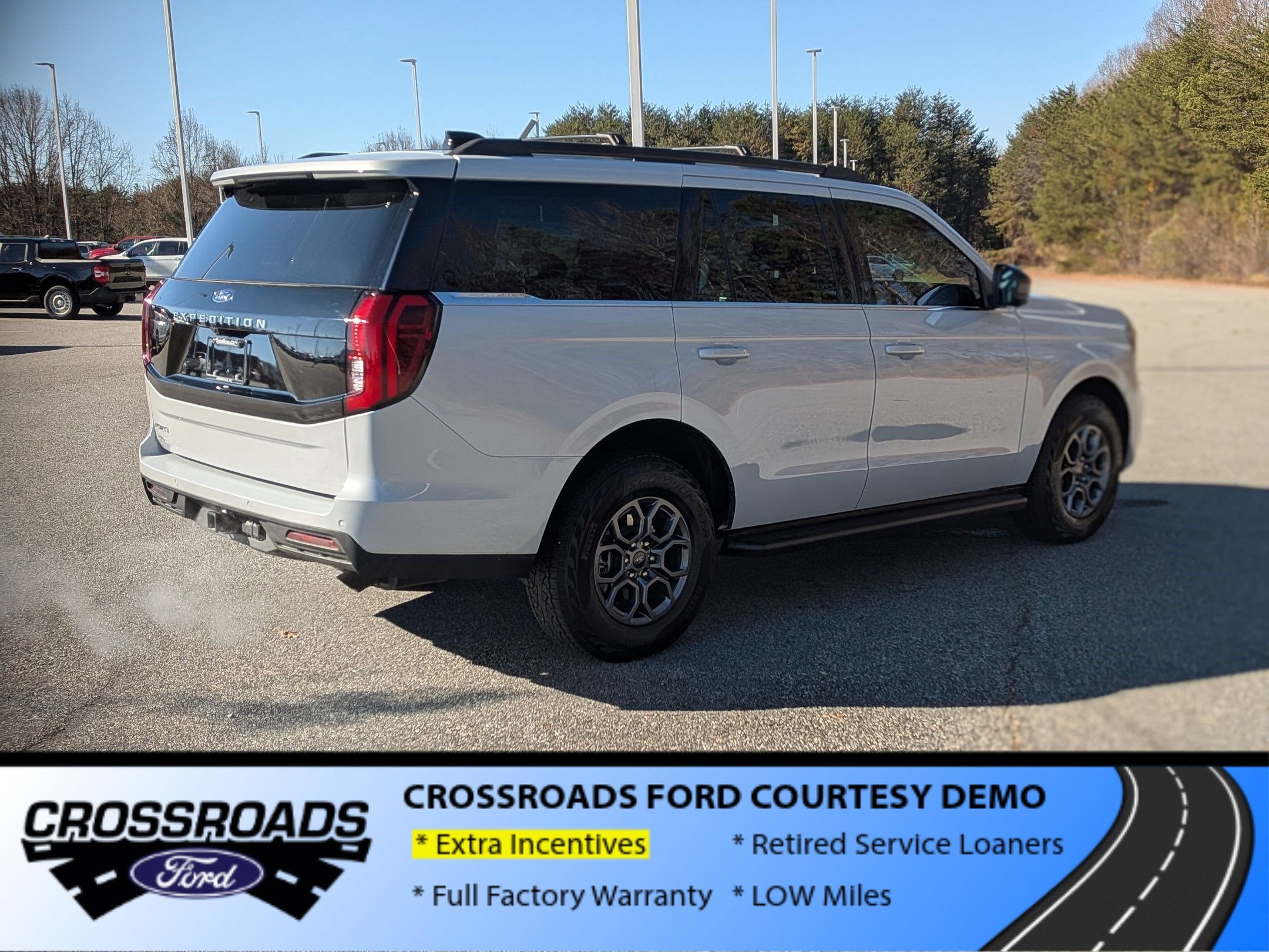2025 Ford Expedition Active - Crossroads Courtesy Demo