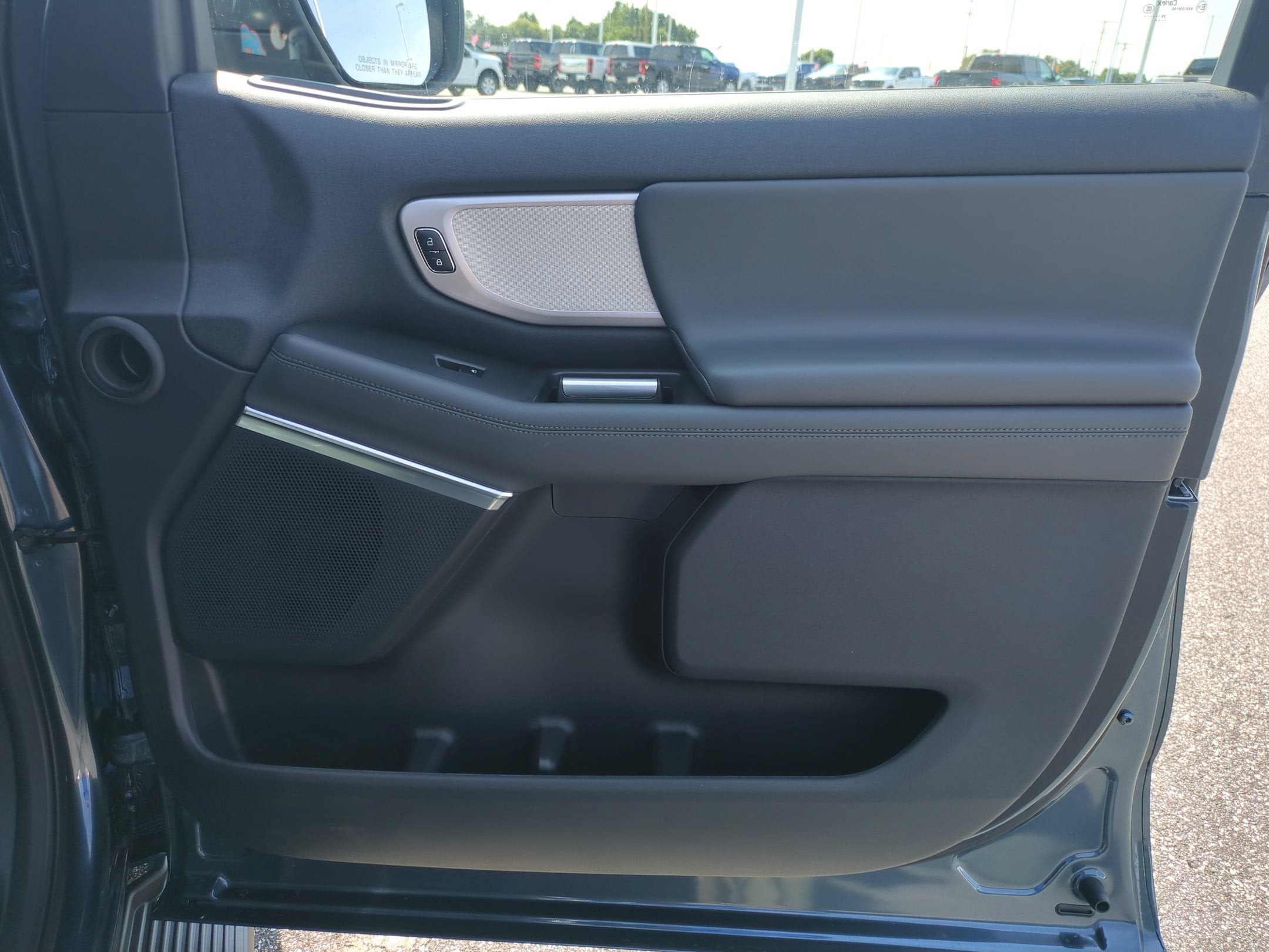 2027 Ford Expedition Active