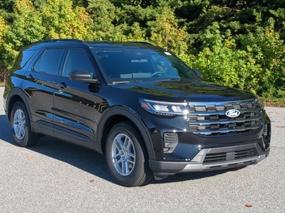 2027 Ford Explorer Active w/200A Pkg