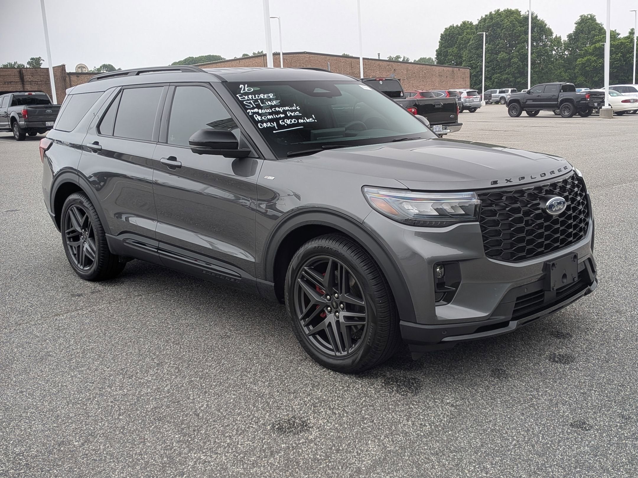 2026 Ford Explorer ST-Line