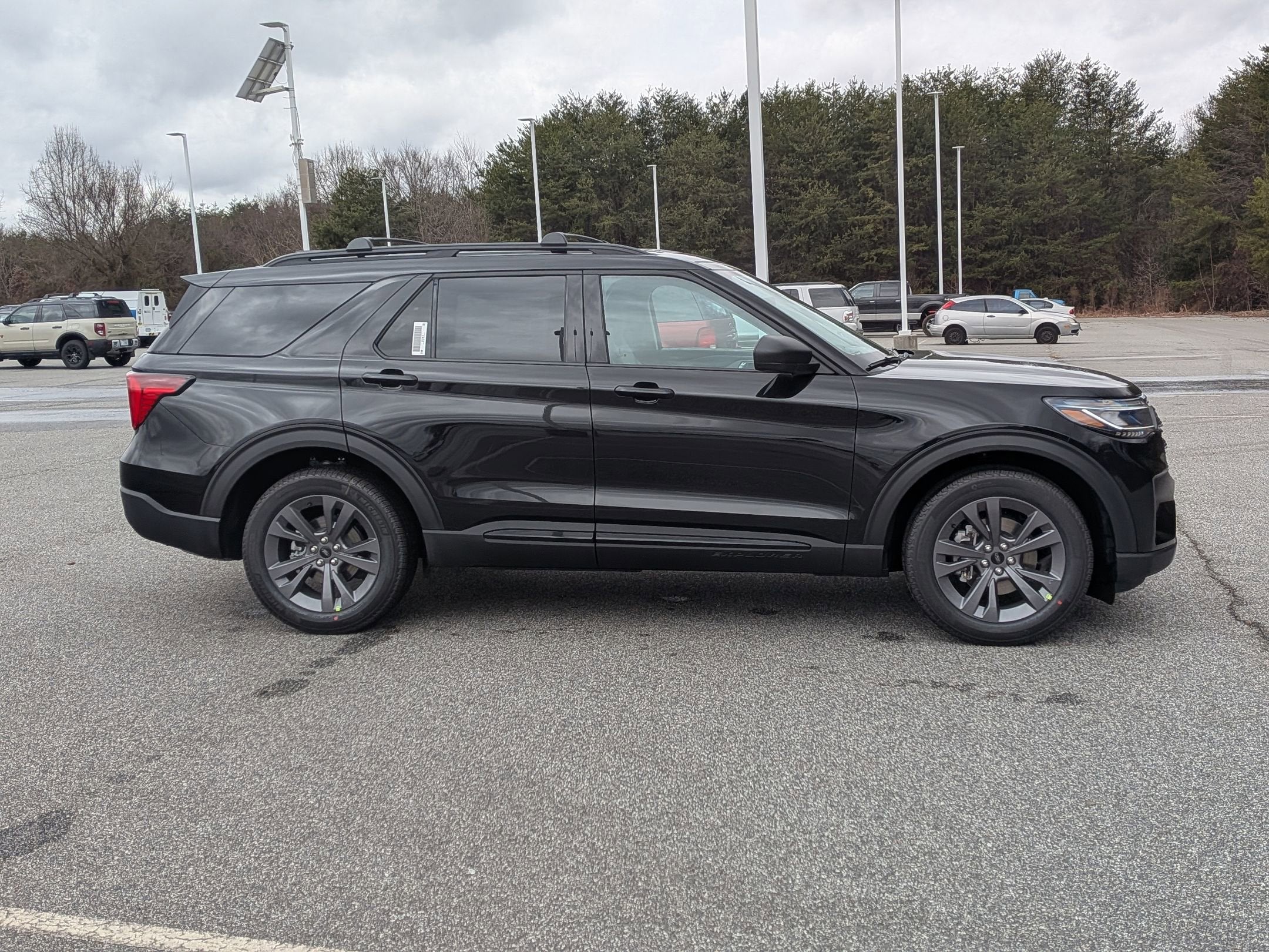 2026 Ford Explorer Active w/200A Pkg