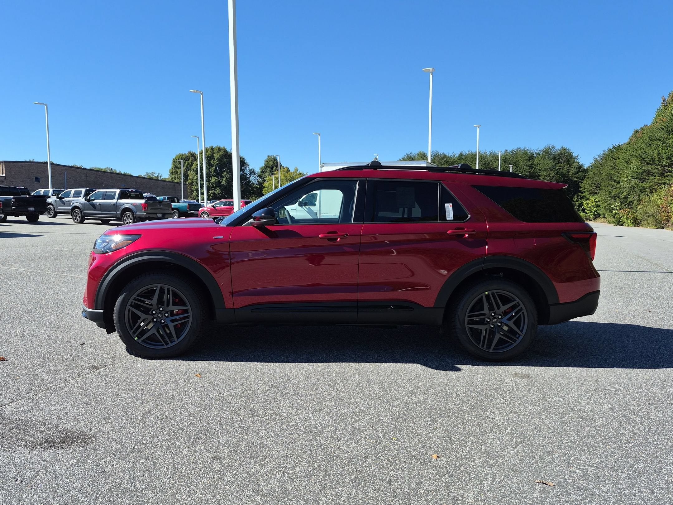 2027 Ford Explorer ST-Line