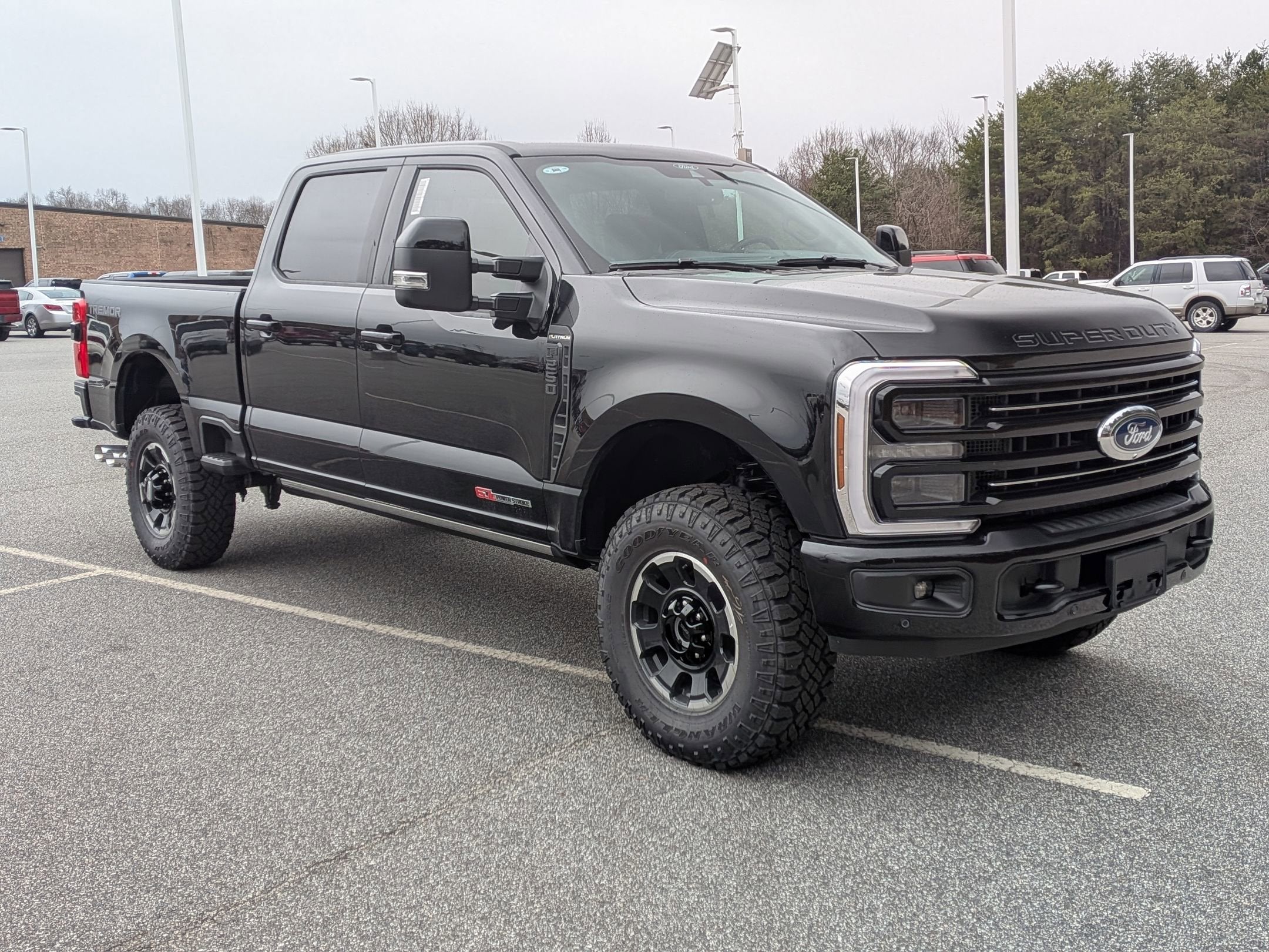 2026 Ford Super Duty F-250 SRW Platinum Tremor