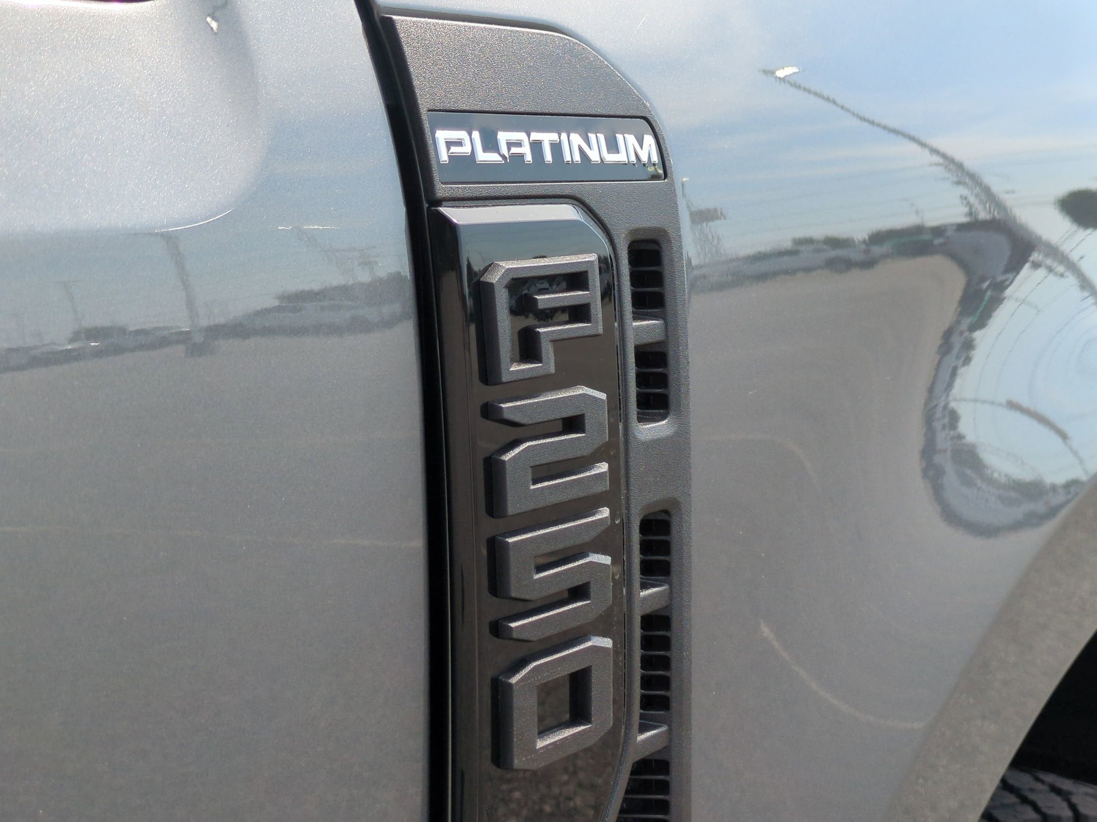 2026 Ford Super Duty F-250 SRW Platinum Tremor