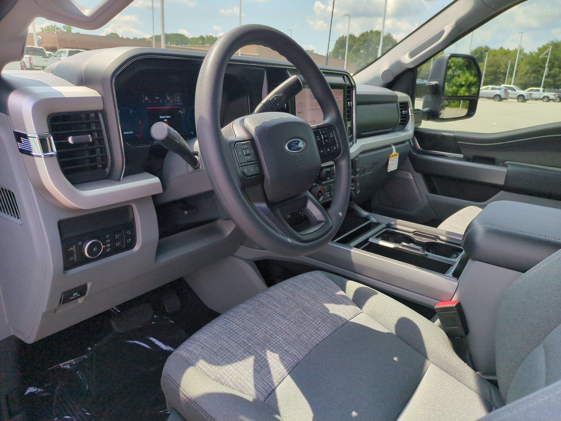 2026 Ford Super Duty F-250 SRW XLT