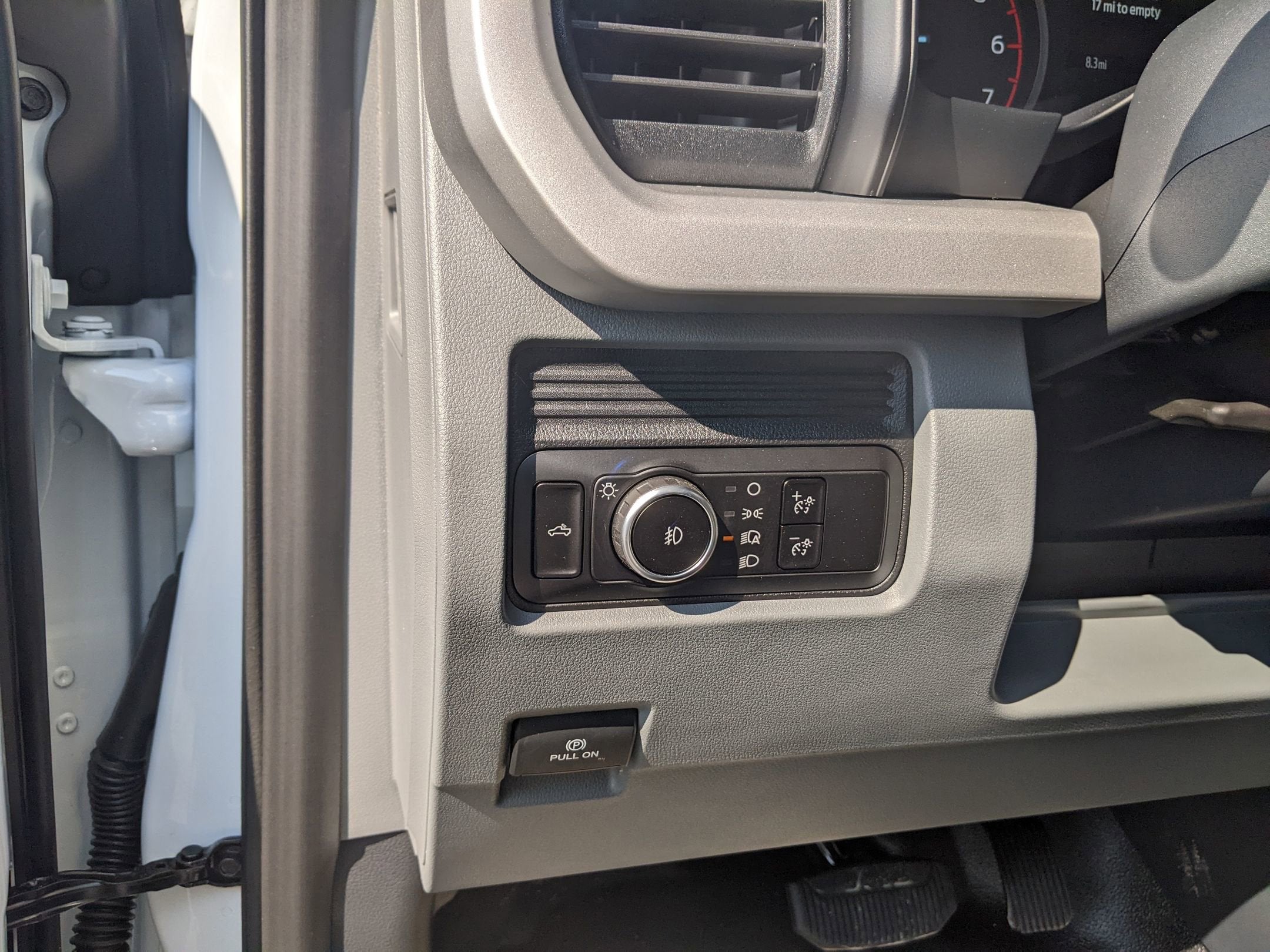 2025 Ford Super Duty F-350 SRW XL