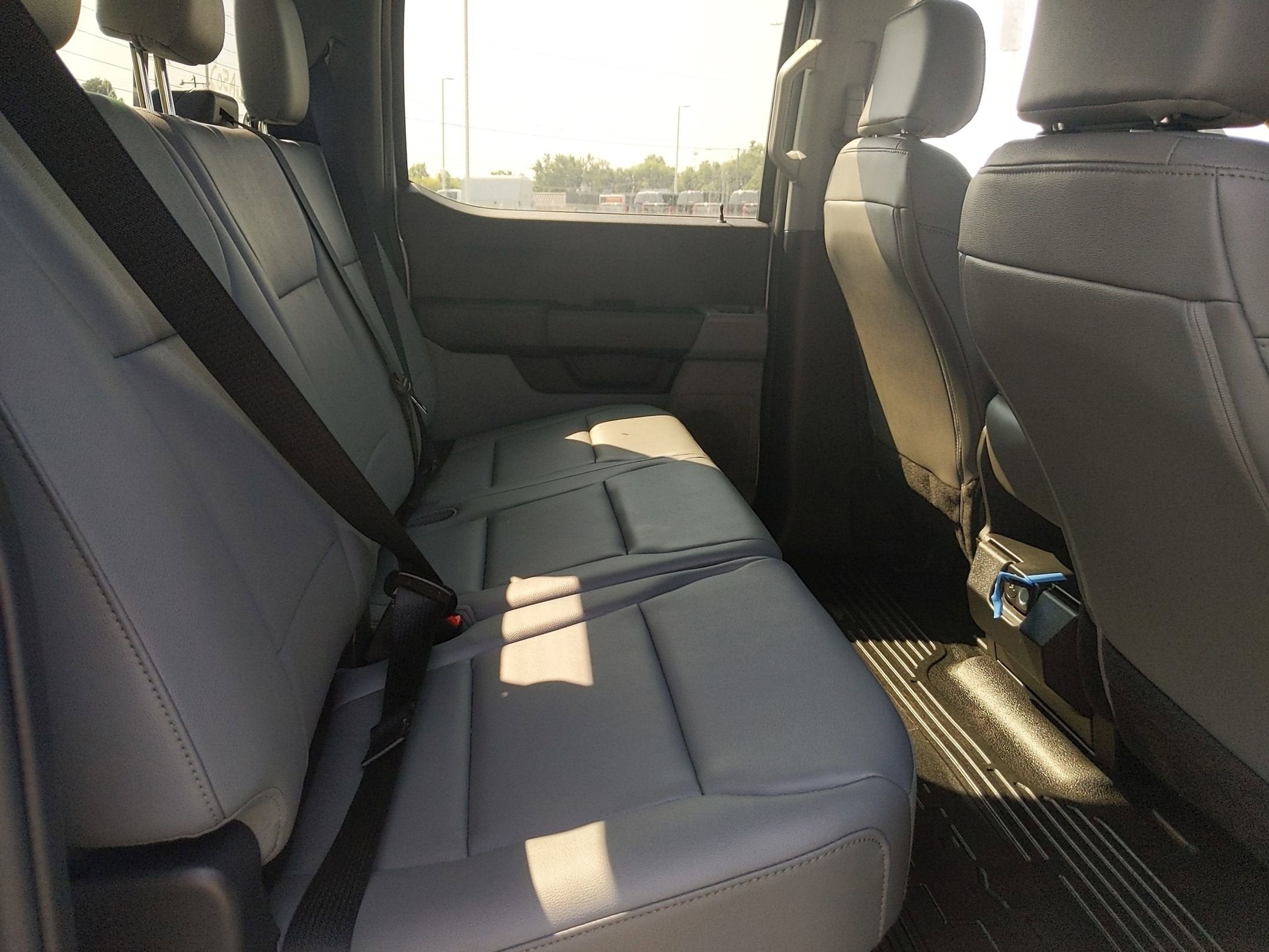 2025 Ford Super Duty F-350 SRW XL