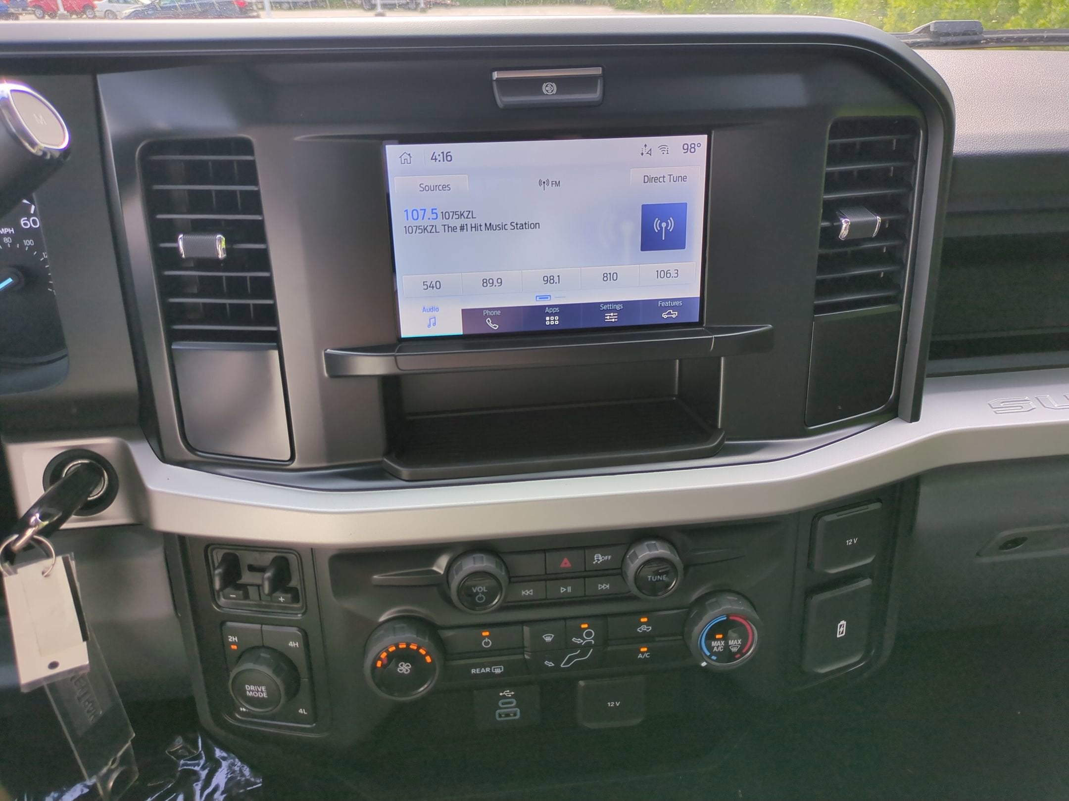 2026 Ford Super Duty F-350 SRW XL