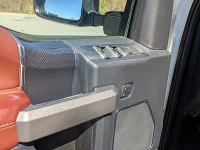 2022 Ford Super Duty F-350 SRW Platinum