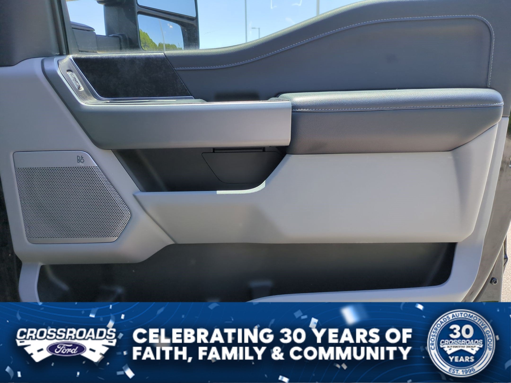 2024 Ford Super Duty F-350 SRW XLT