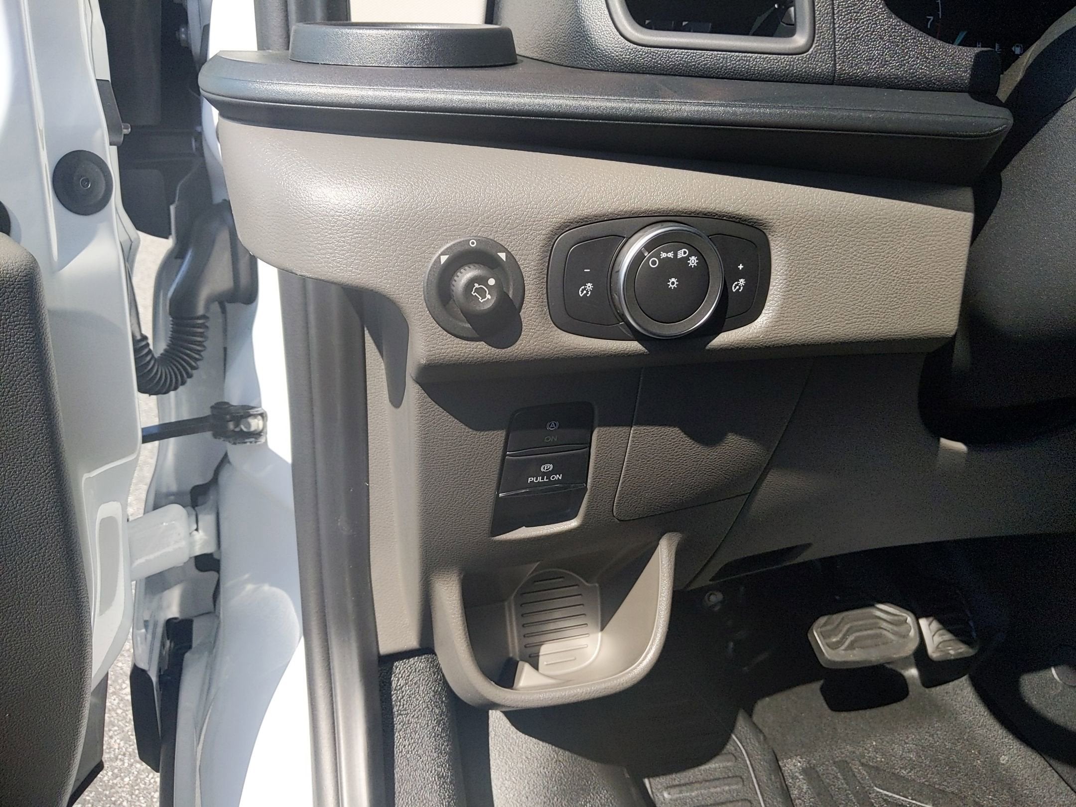 2025 Ford Transit Cargo Van Base