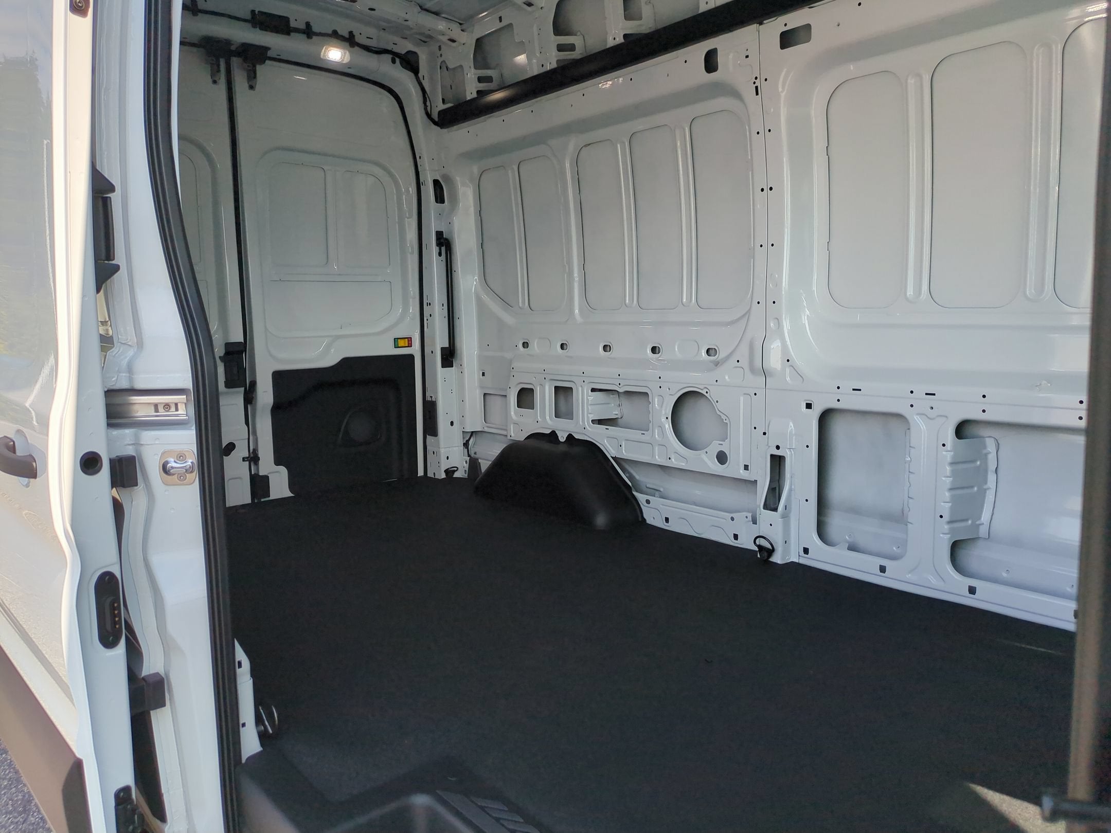 2027 Ford Transit Cargo Van Base