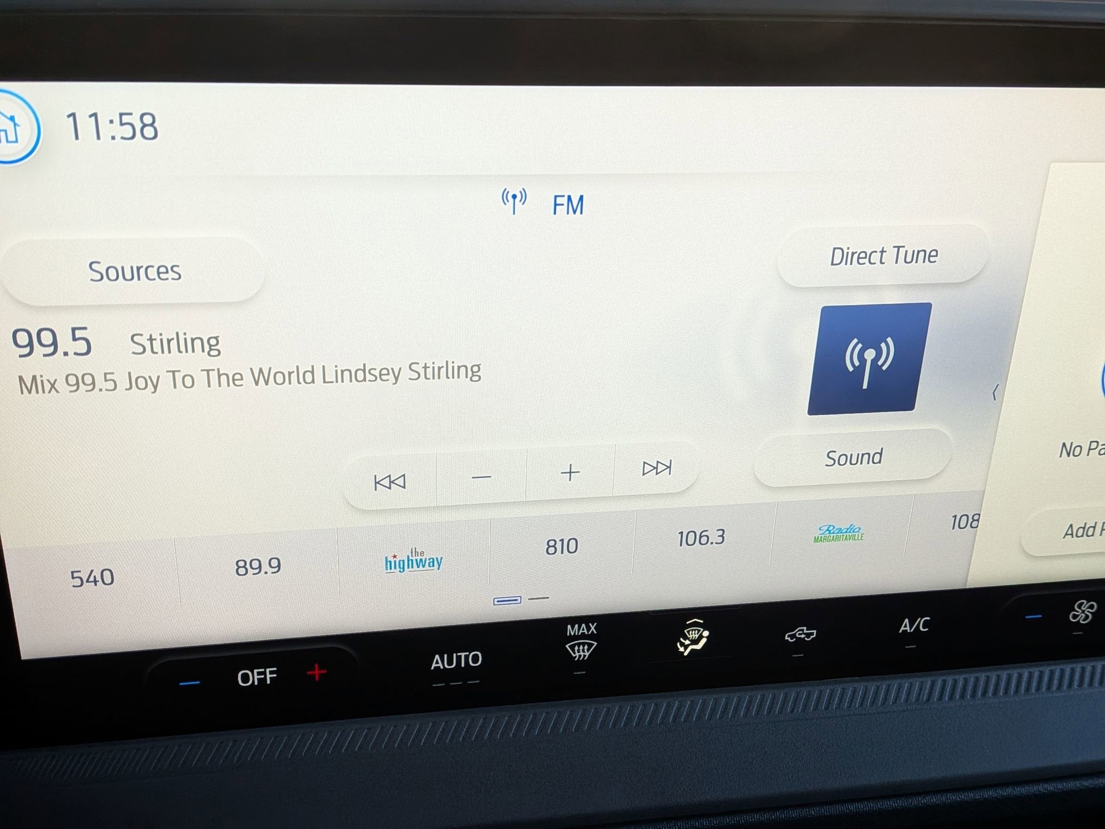 2025 Ford Maverick XL