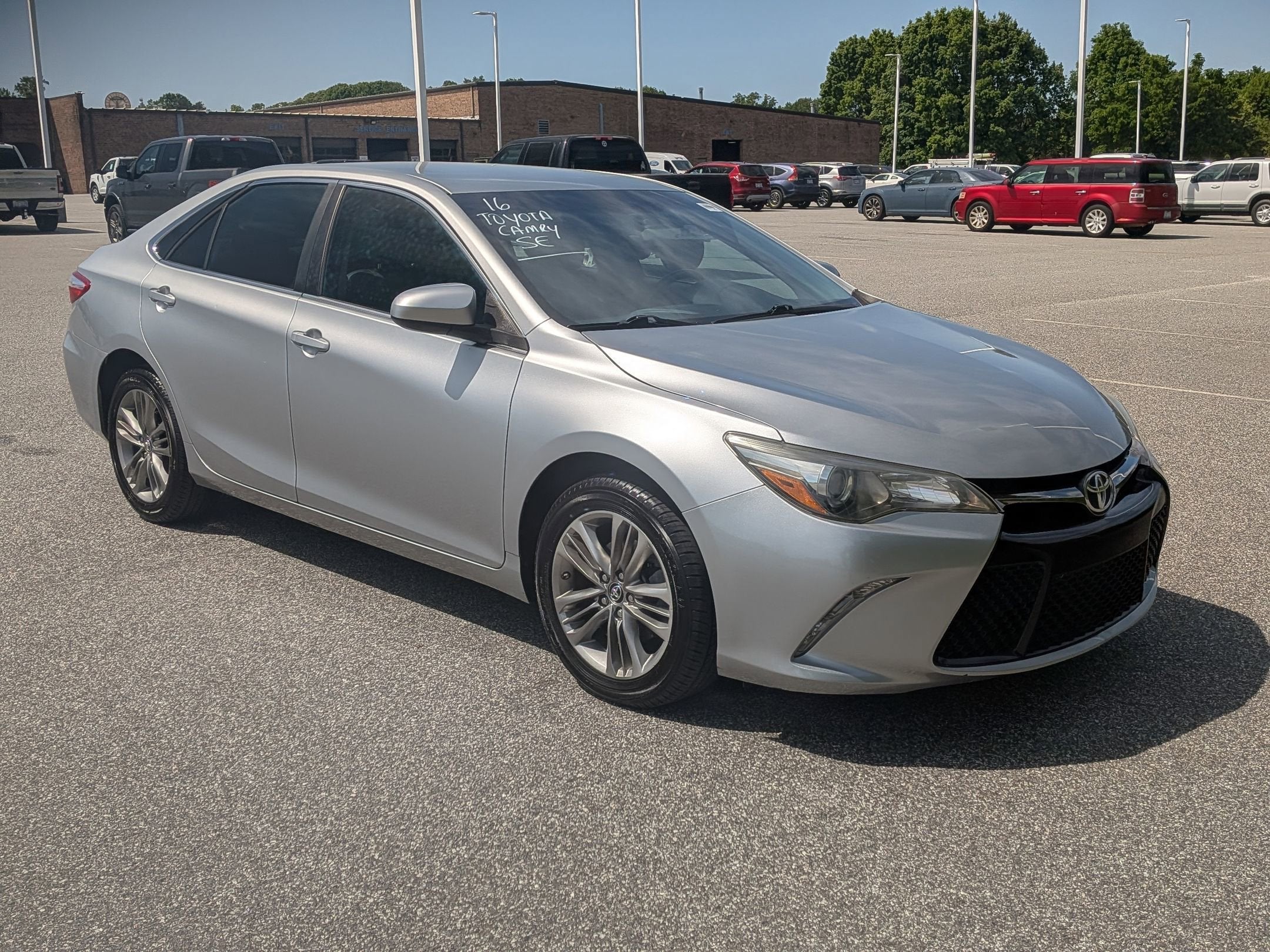2016 Toyota Camry SE