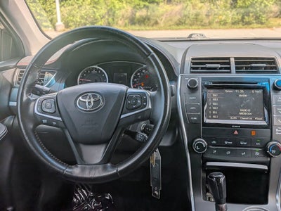 2016 Toyota Camry SE