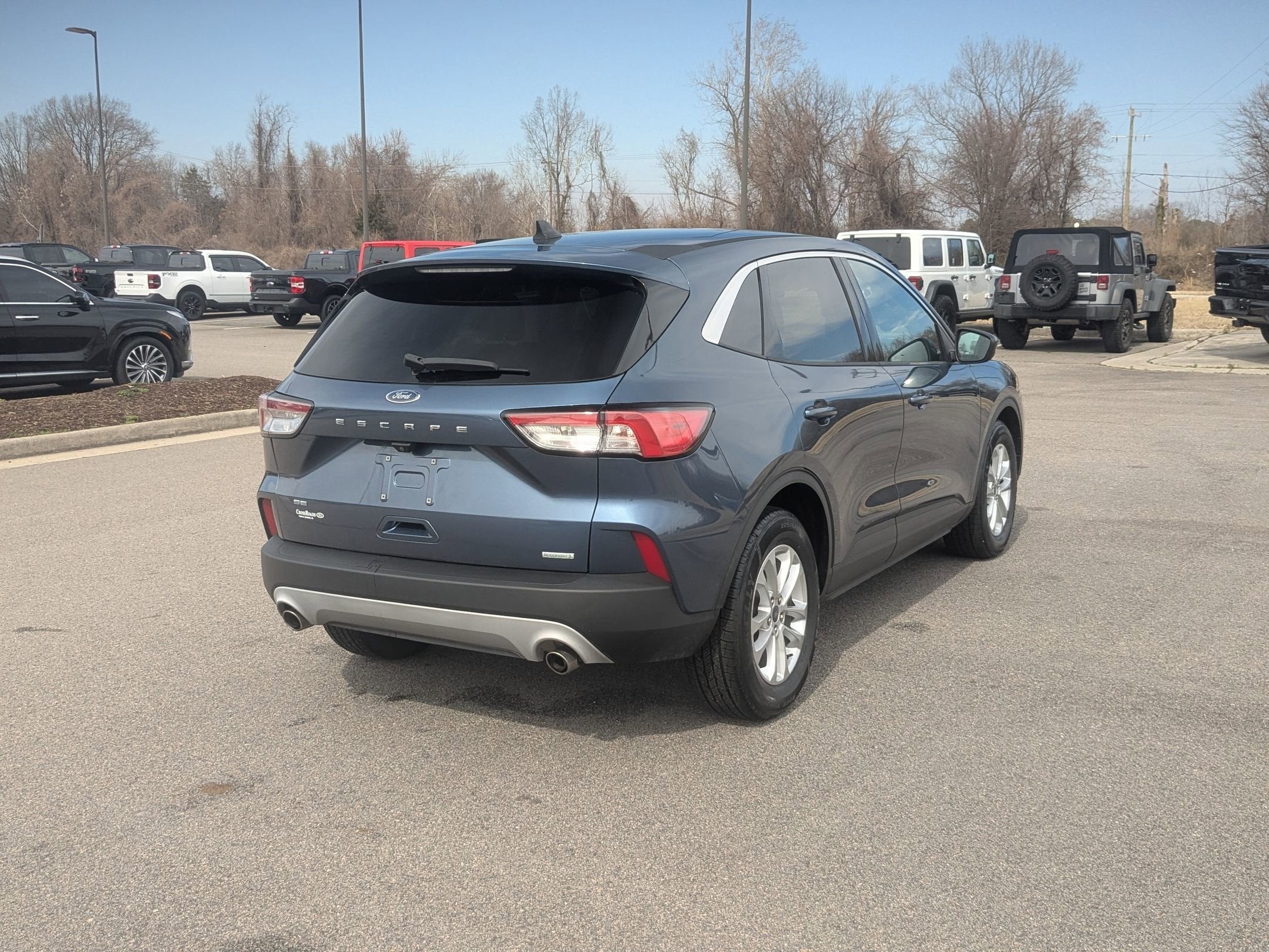 2020 Ford Escape SE