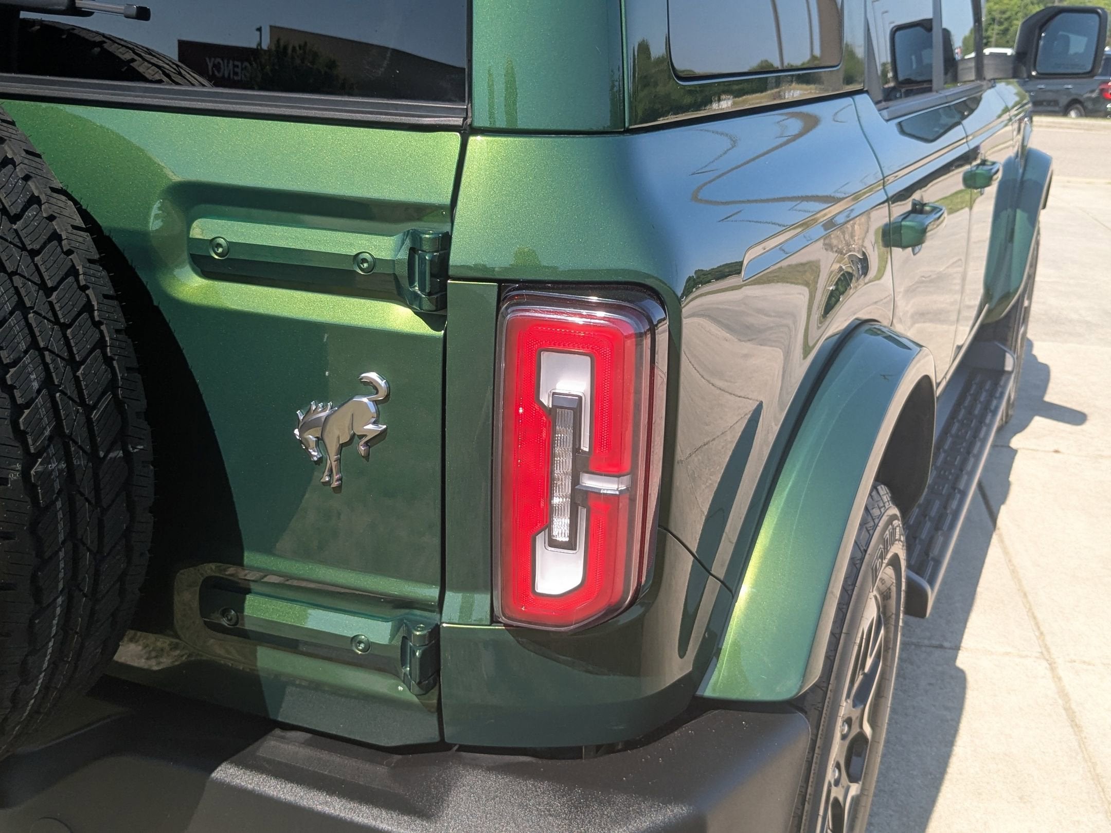 2025 Ford Bronco Outer Banks