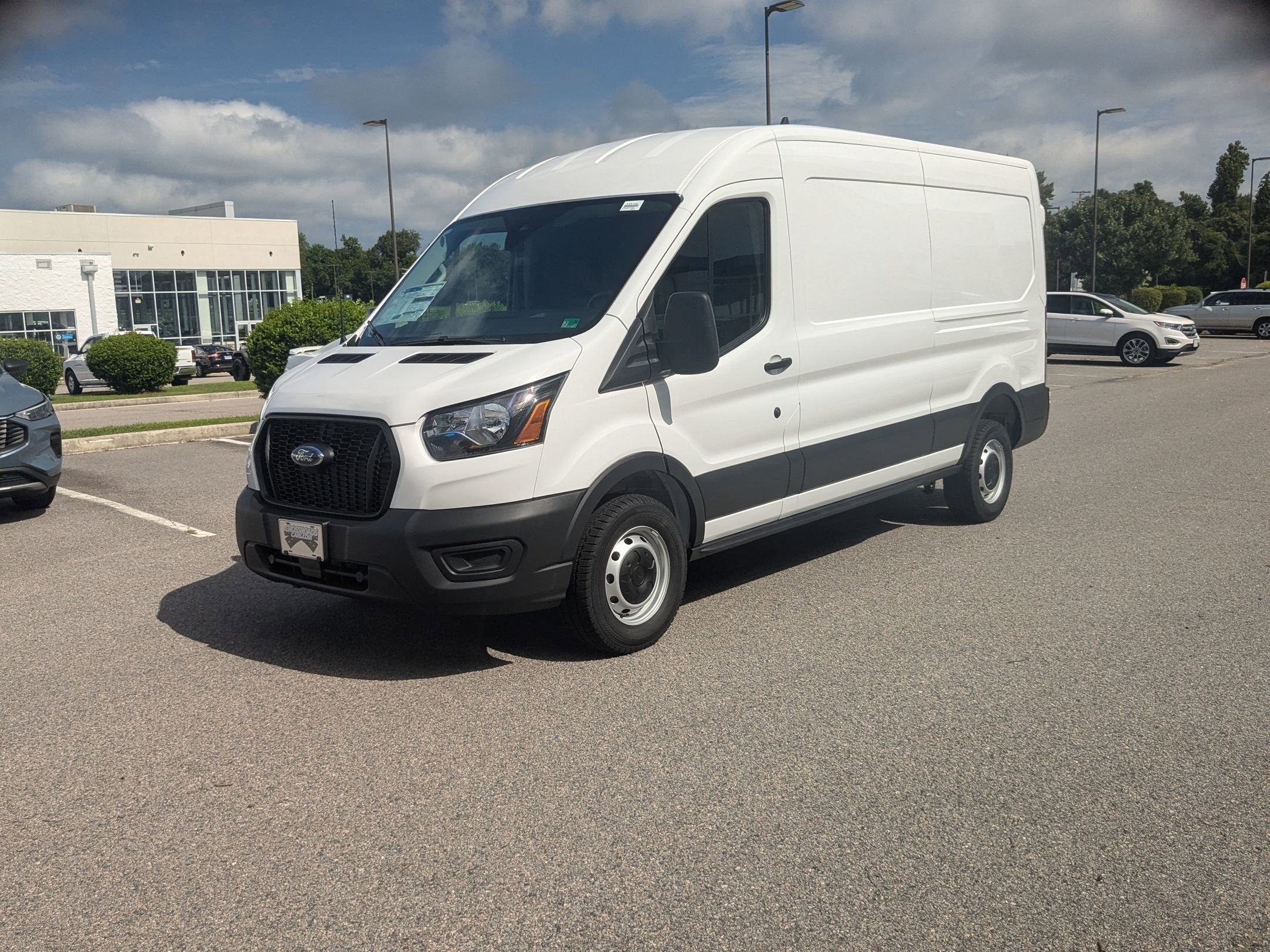 2025 Ford Transit Cargo Van Base