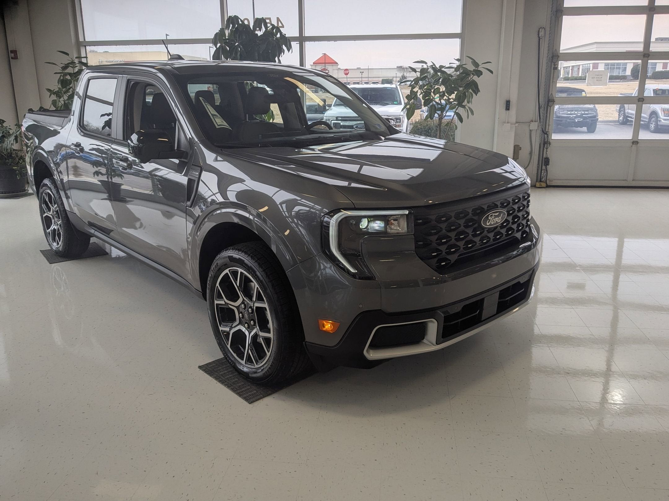 2026 Ford Maverick LARIAT