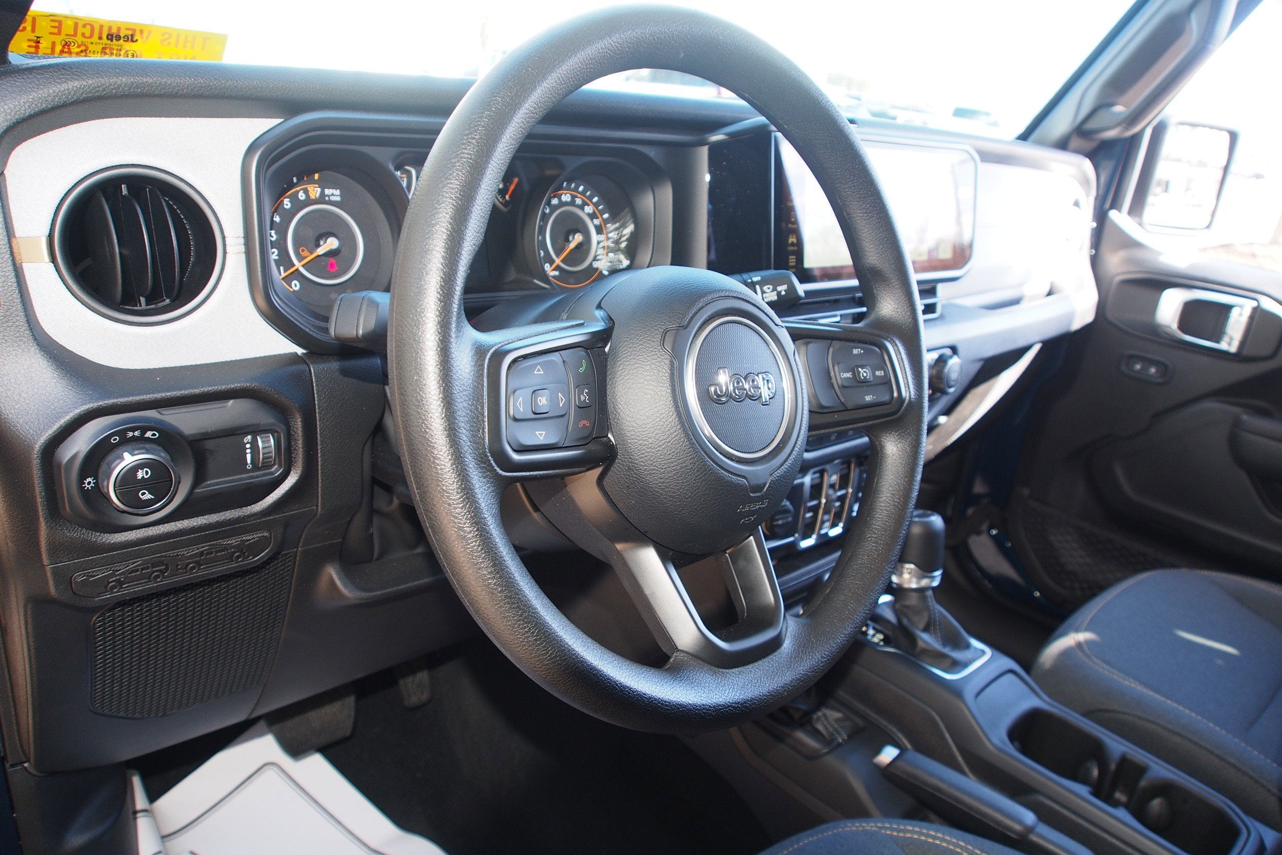 2025 Jeep Gladiator Nighthawk