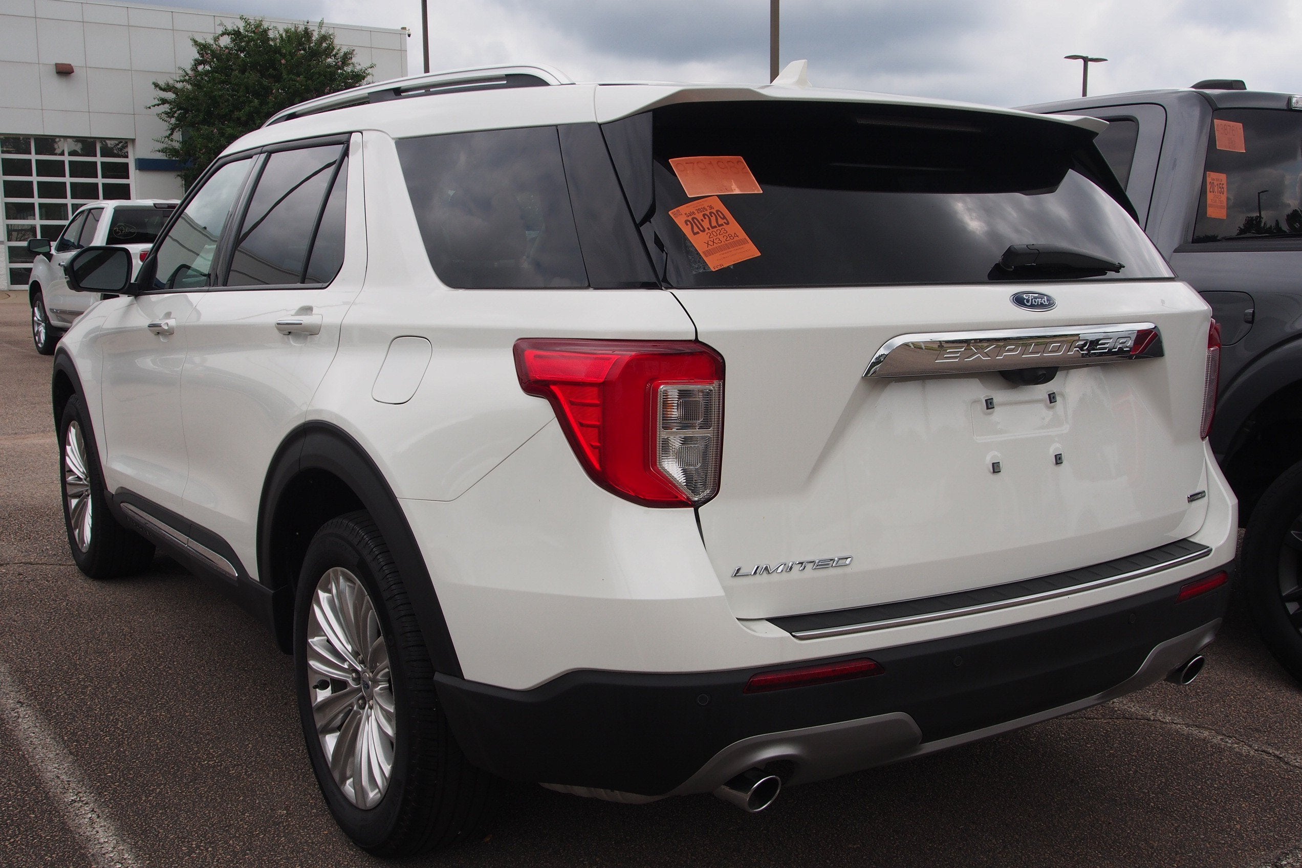 2023 Ford Explorer Limited