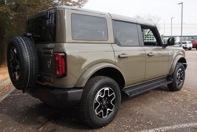 2025 Ford Bronco Outer Banks - Crossroads Courtesy Demo