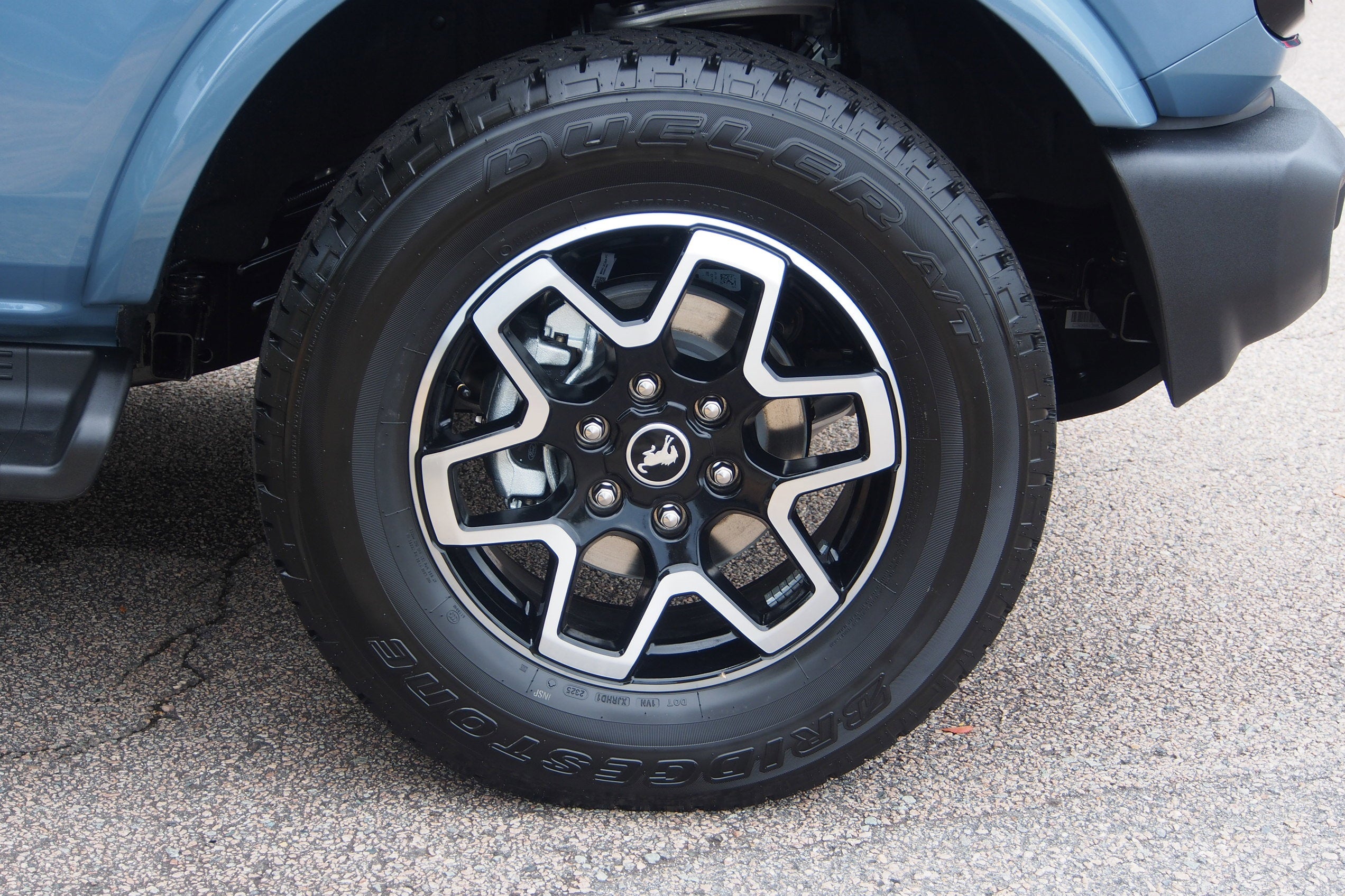 2025 Ford Bronco Outer Banks - Crossroads Courtesy Demo