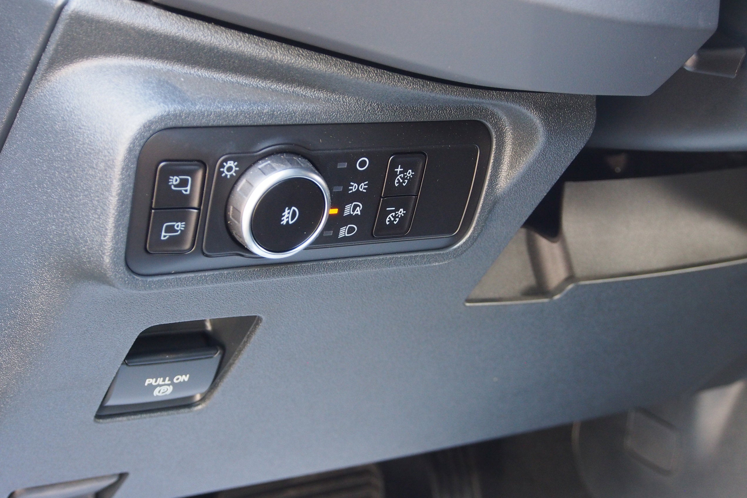 2025 Ford Bronco Outer Banks - Crossroads Courtesy Demo