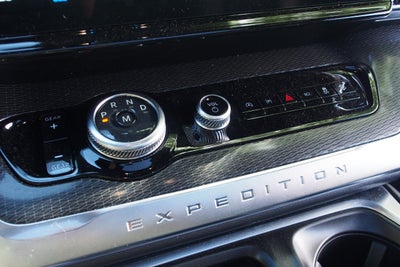 2026 Ford Expedition Platinum - Crossroads Courtesy Demo