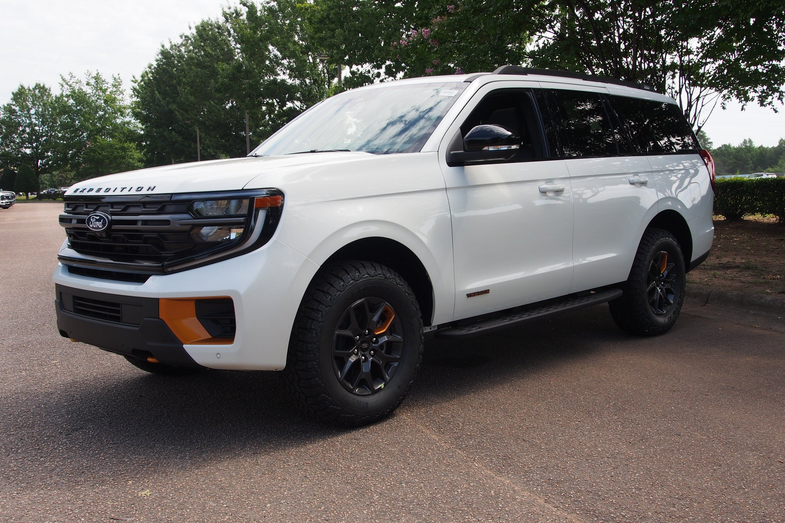 2027 Ford Expedition Tremor