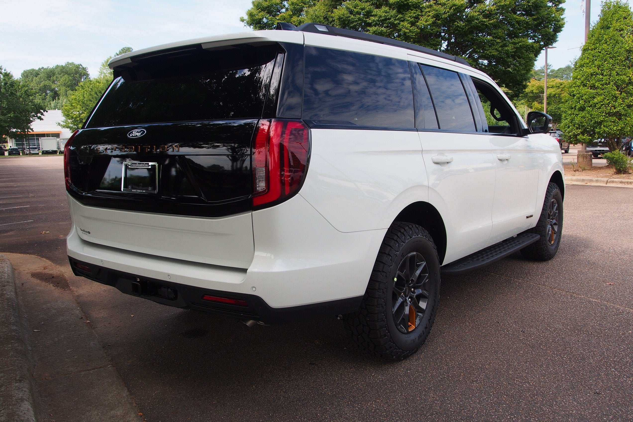 2027 Ford Expedition Tremor